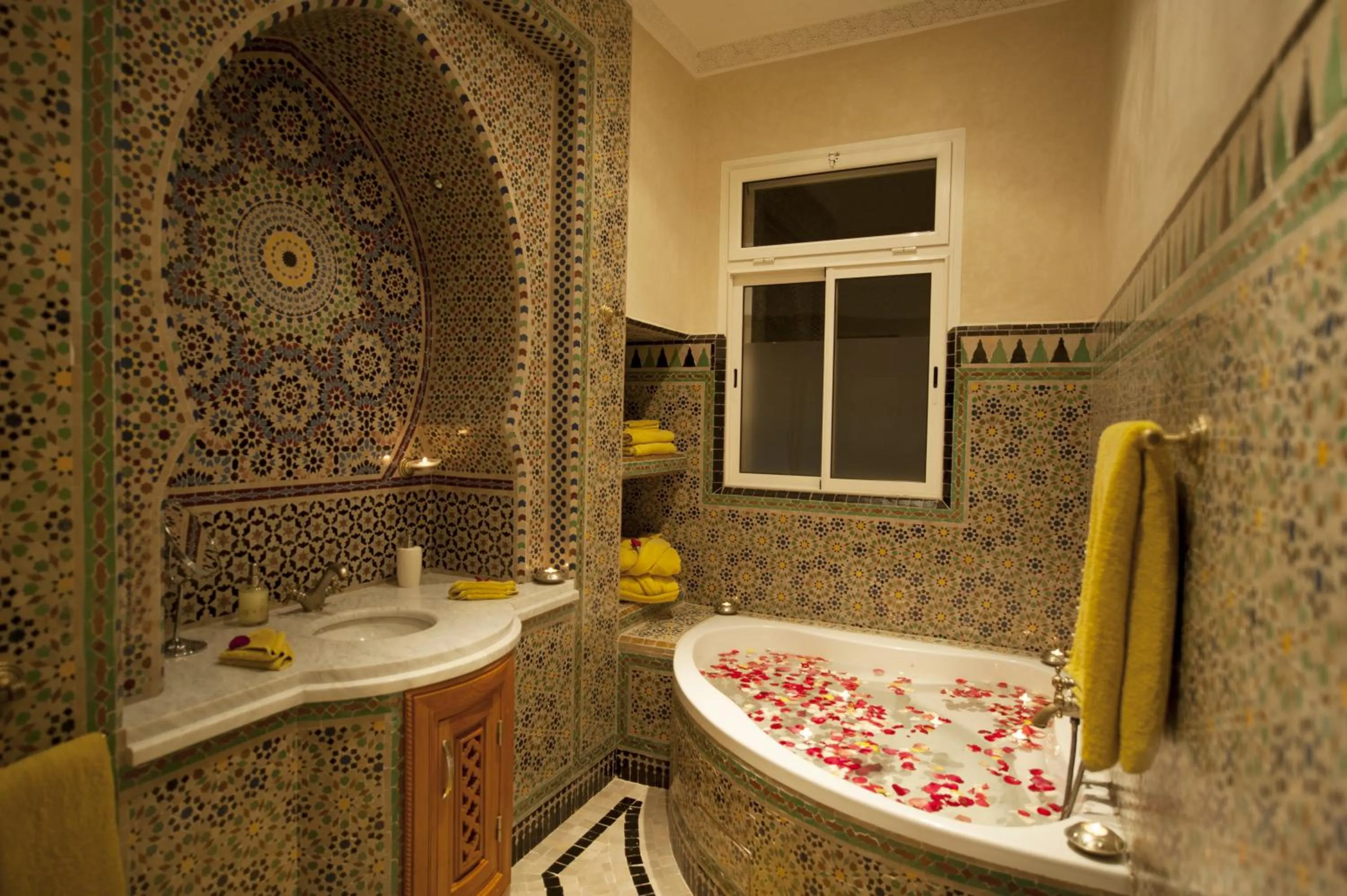 Bathroom in Palais Amador