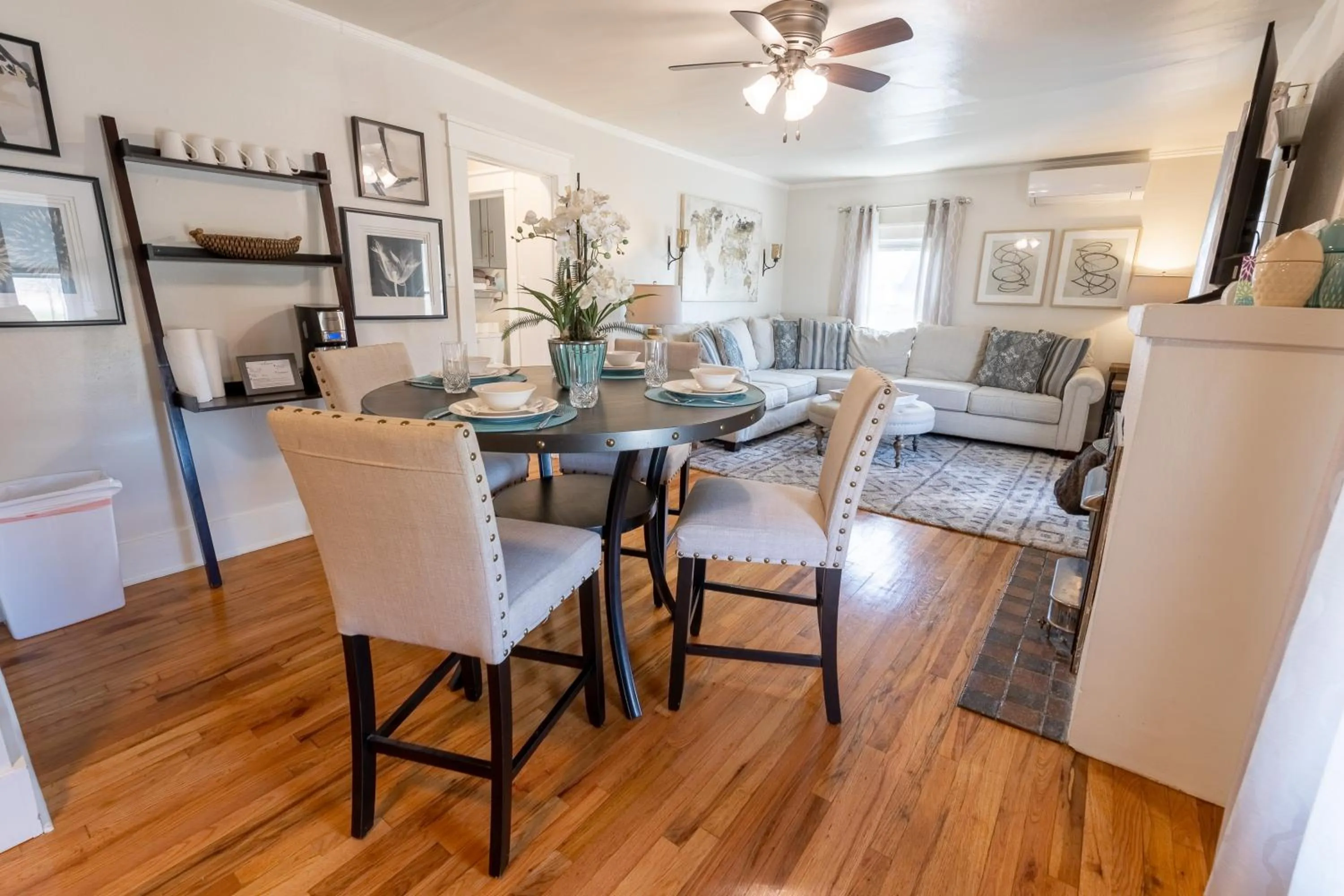 Cozy 2 BDRM Vacation Rental - 1 Mile to Dtwn Rapid City