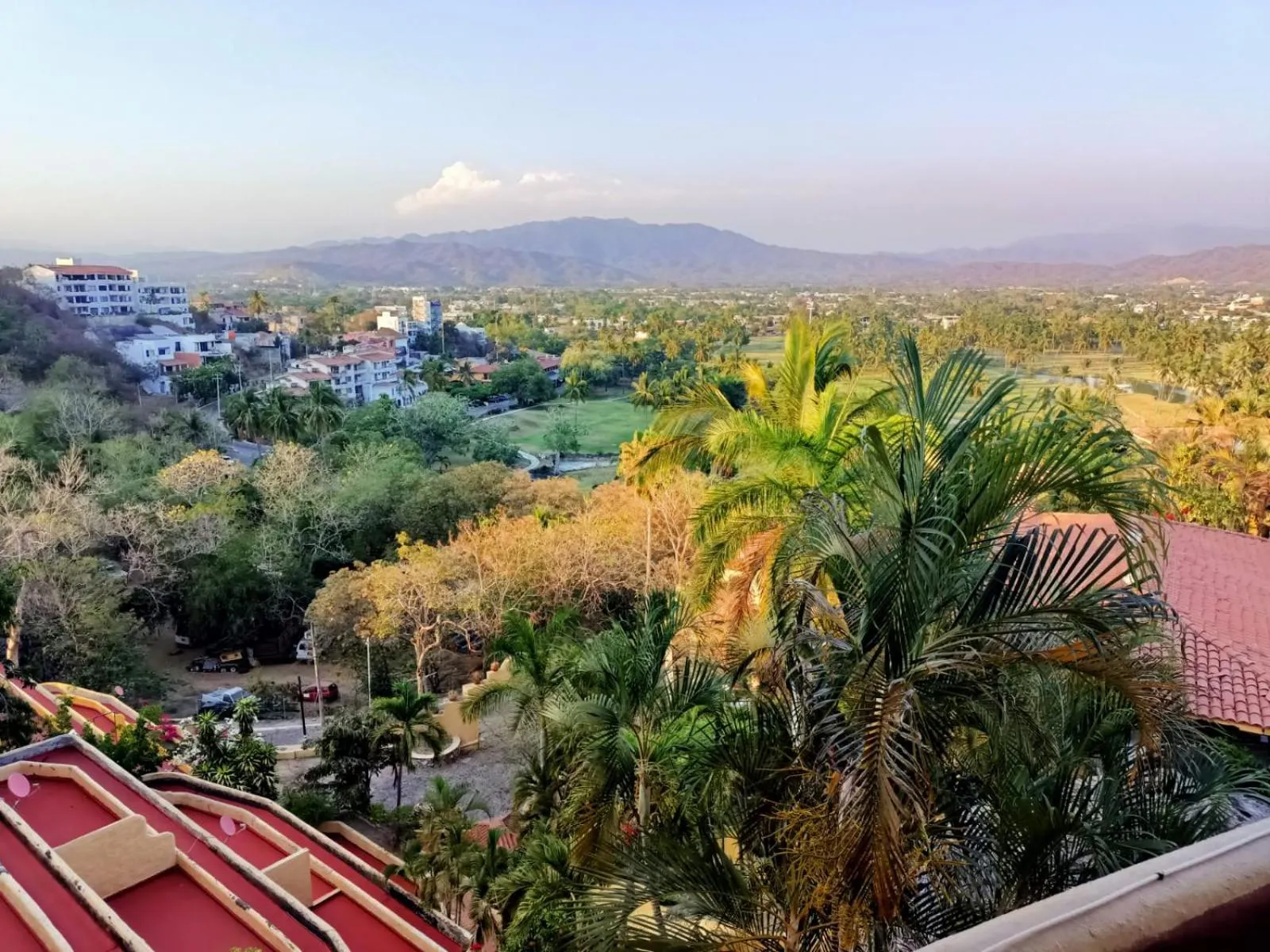 Natural landscape, Mountain View in hotel plaza tucanes