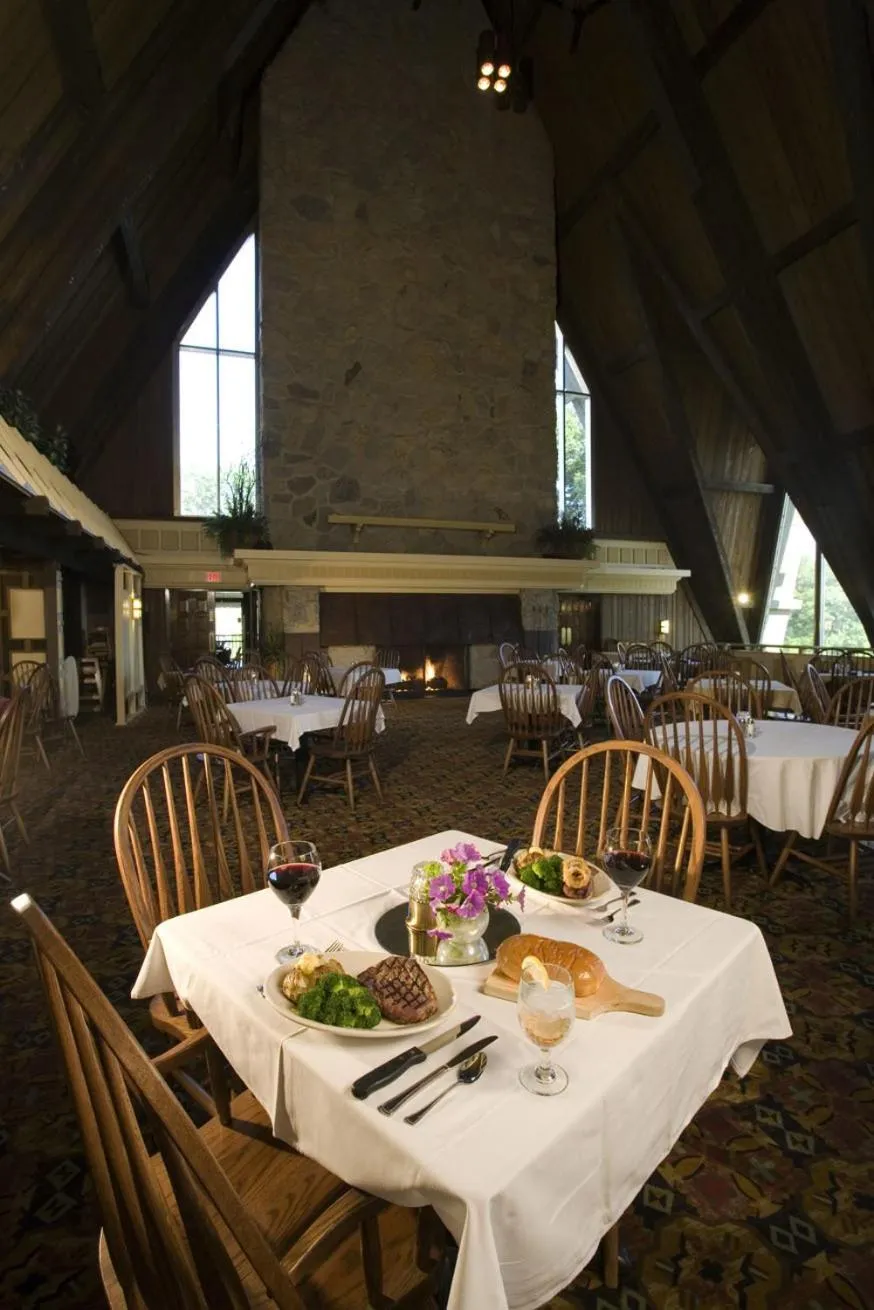 Restaurant/places to eat in Hueston Woods Lodge and Conference Center