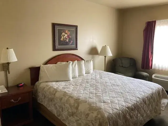 King Suite in Sandhills Guest House Motel King Suite in Sandhills Guest House Motel