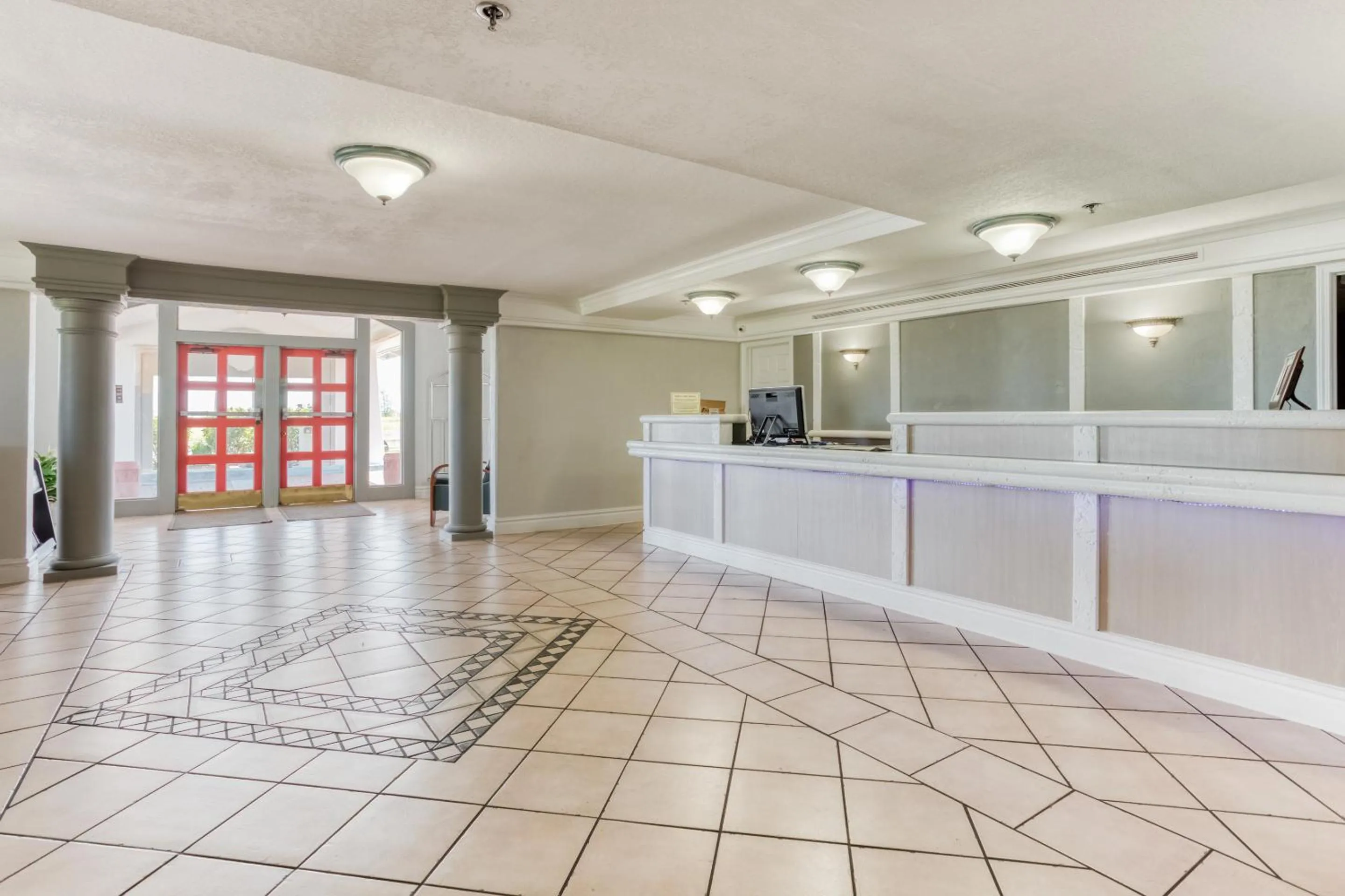 Lobby or reception in Hemp Hotel Oklahoma City South