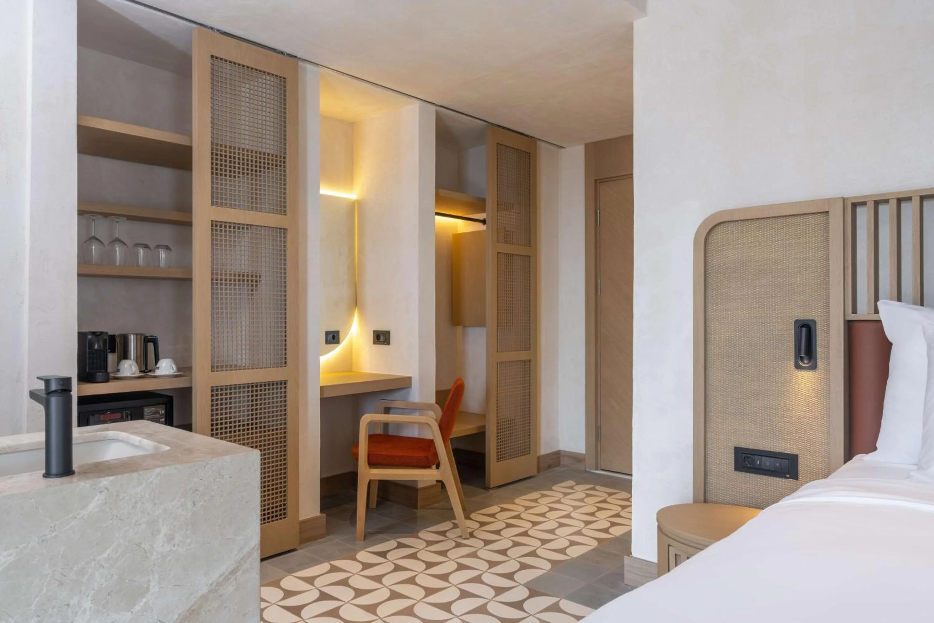 Bedroom, Bed in Radisson Blu Hotel, Kas