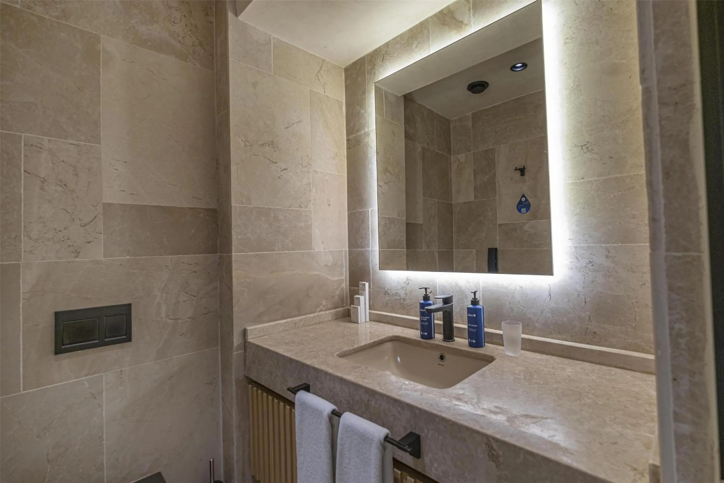 Bathroom in Radisson Blu Hotel, Kas