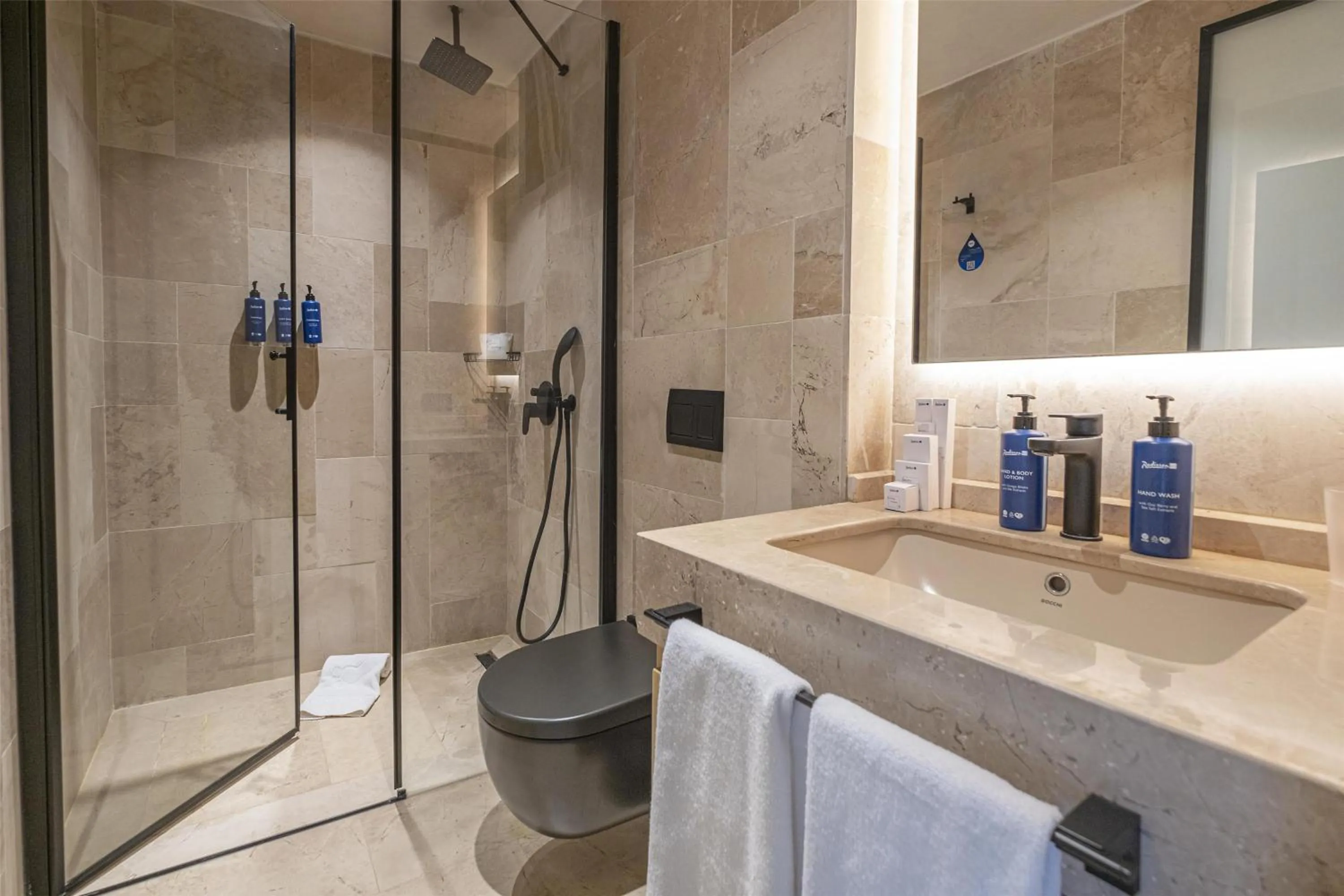 Bathroom in Radisson Blu Hotel, Kas