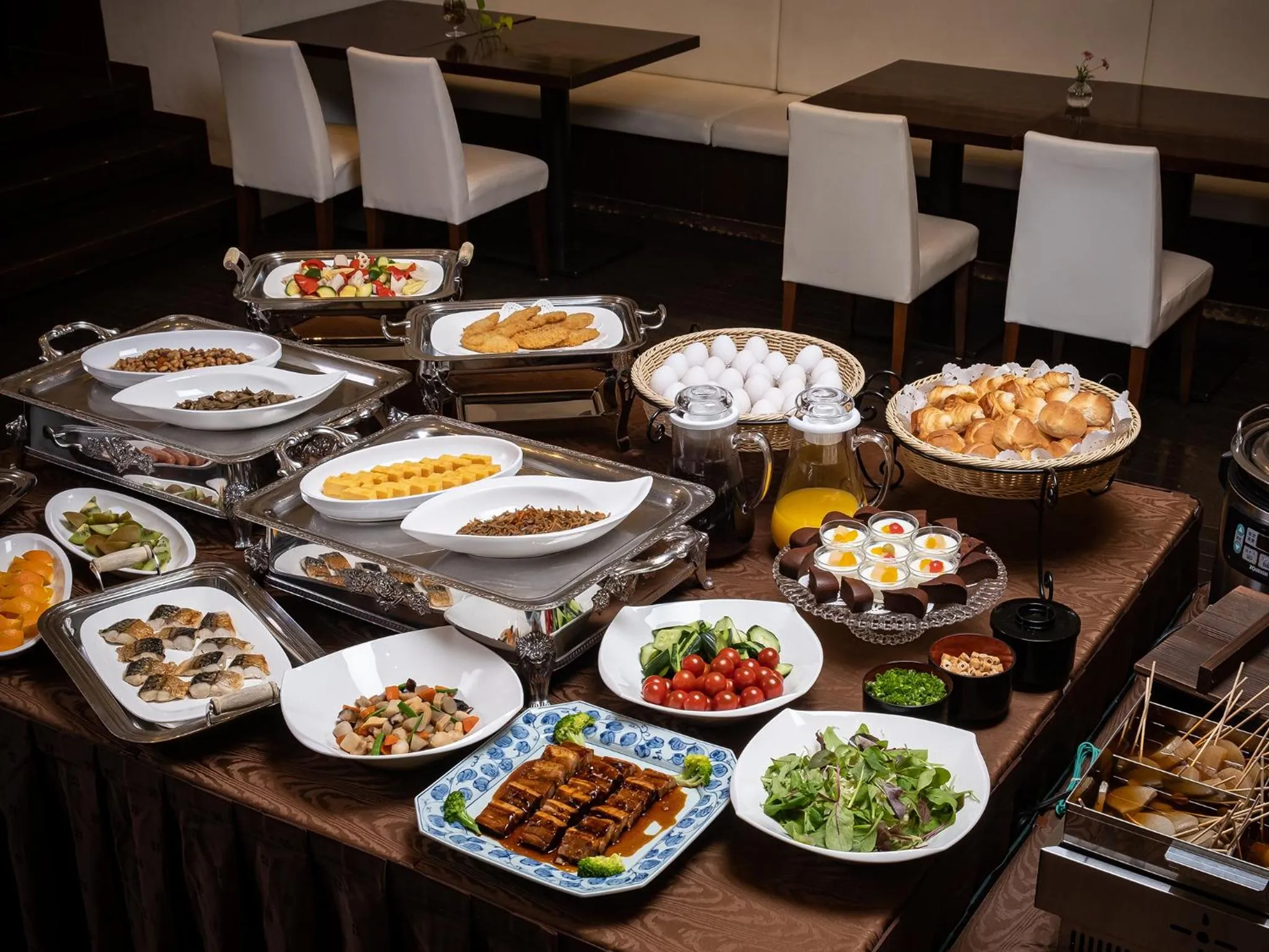 Breakfast in APA Hotel Fujichuo