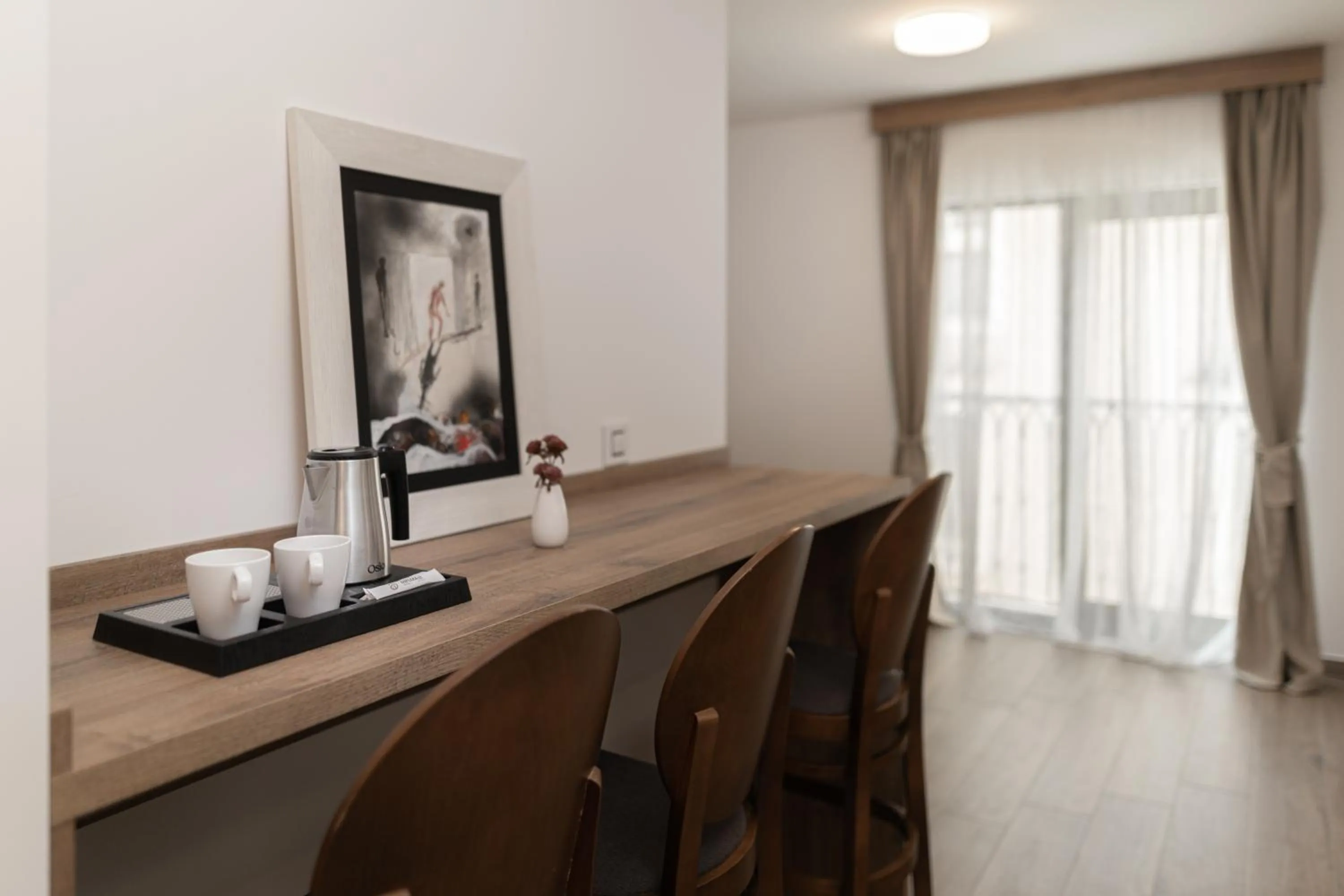 Coffee/tea facilities in Hotel Diplomat by Aycon