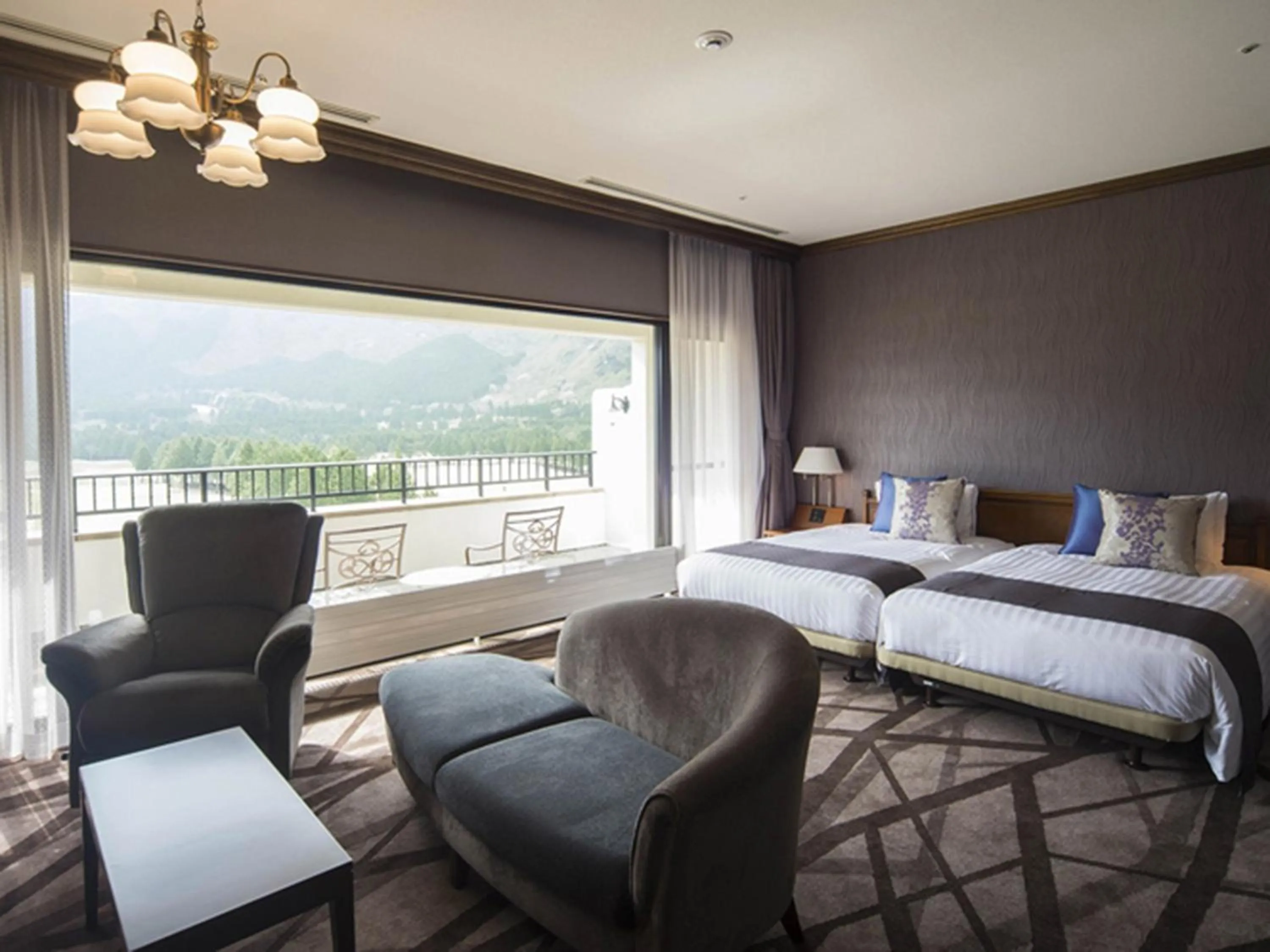 Photo of the whole room, Bed in Hakone Sengokuhara Prince Hotel