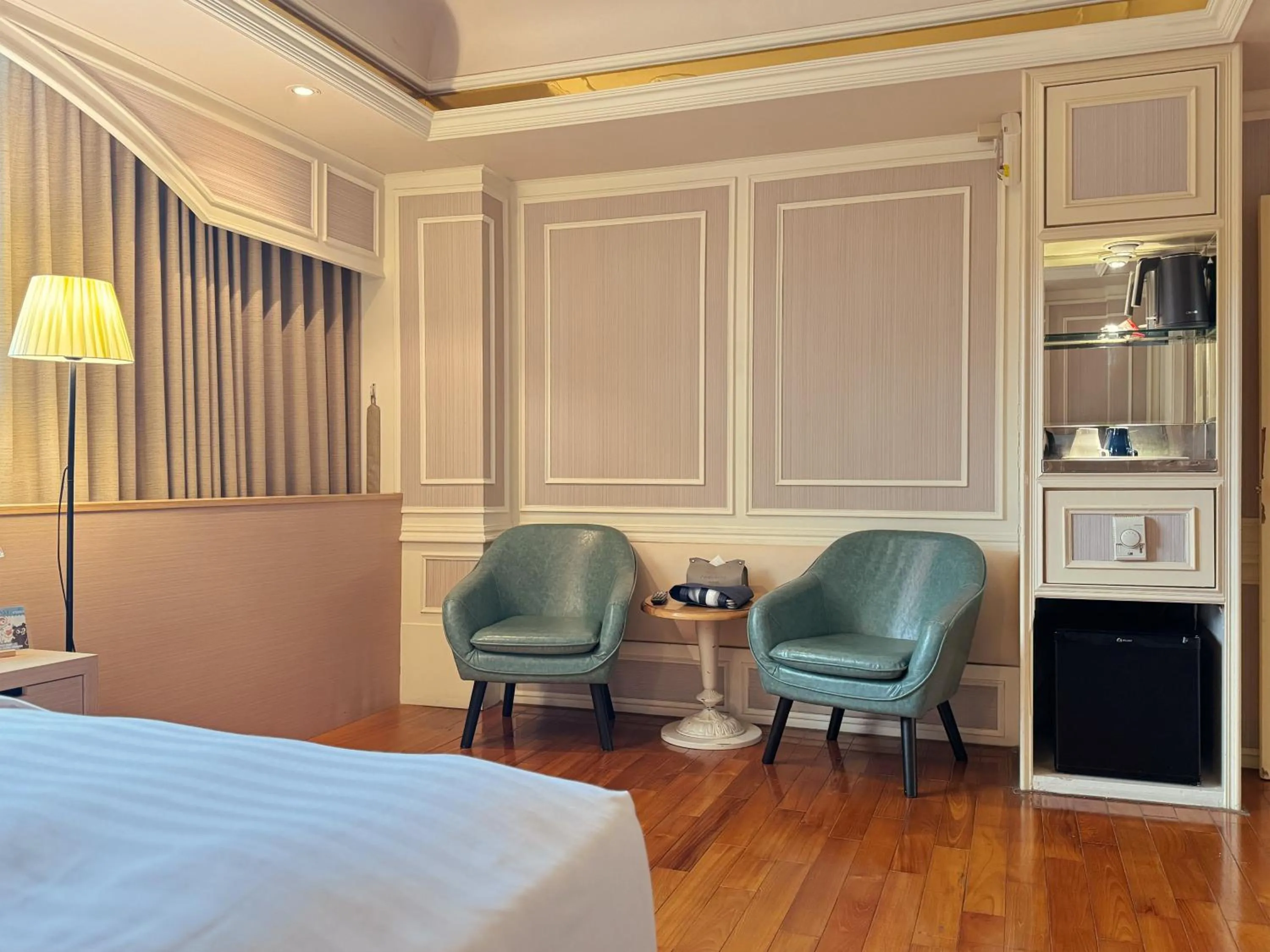 Photo of the whole room, Bed in Finders Hotel Hualien Station