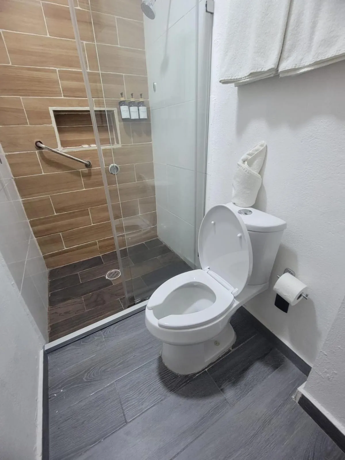 Bathroom in FIESTA MIRAMAR