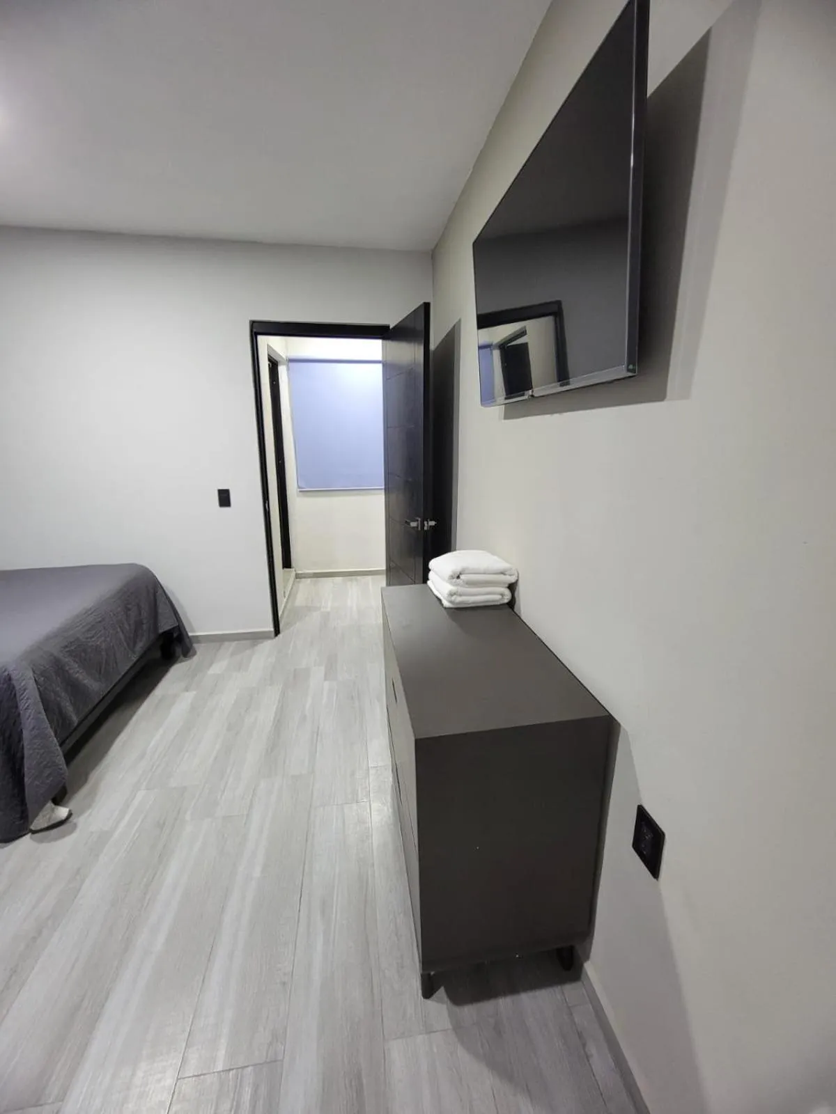 towels, Bed in FIESTA MIRAMAR