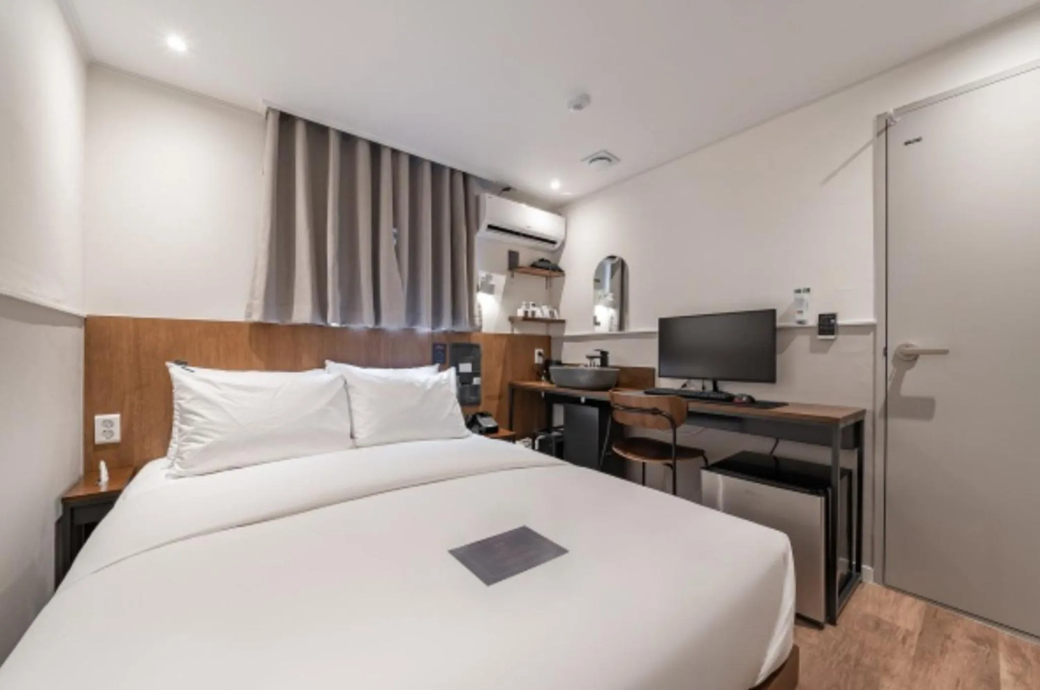 Bed in Just Stay Hotel