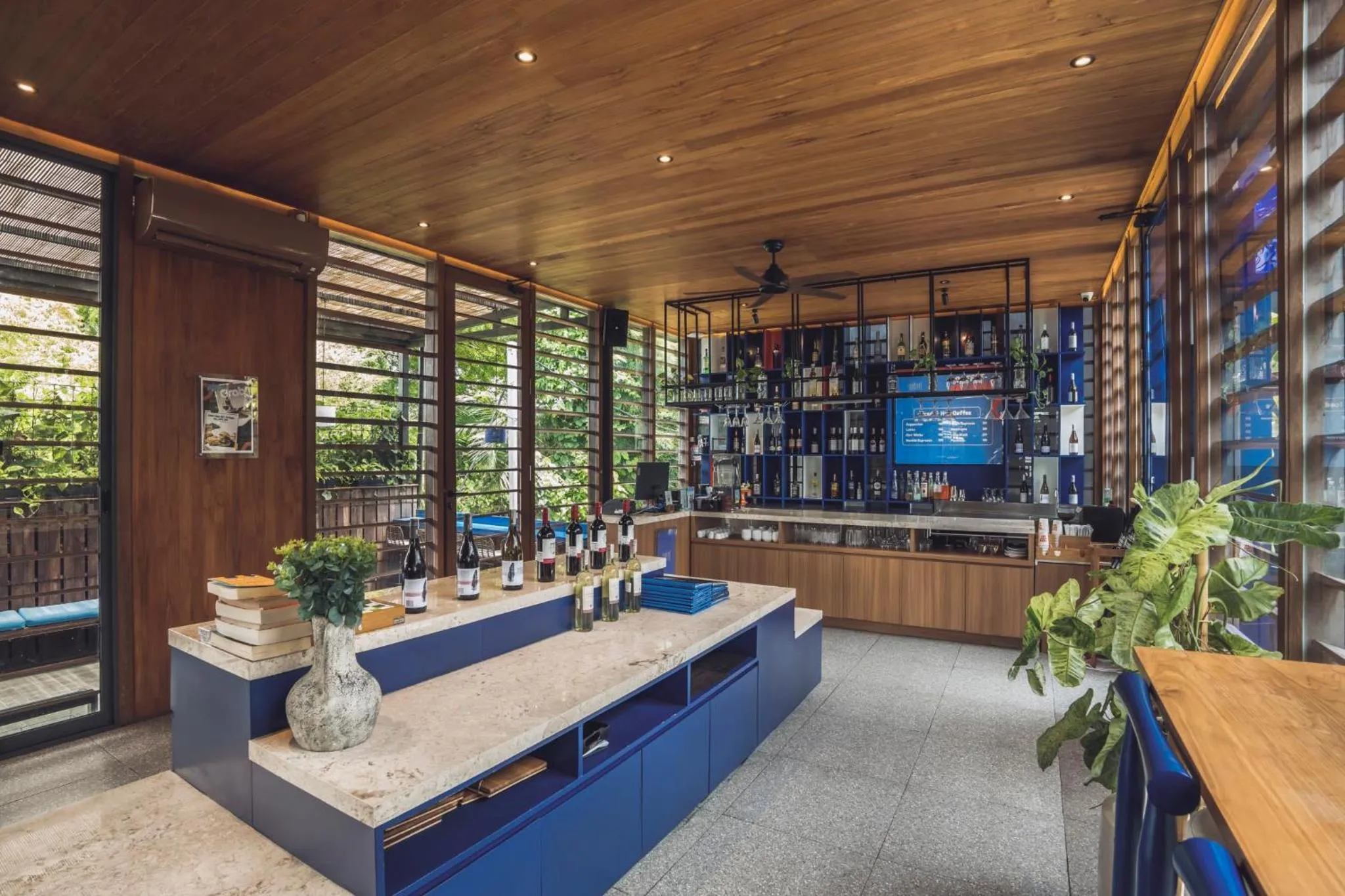 Restaurant/places to eat in Canggu Cabana Beach Resort by Ini Vie Hospitality