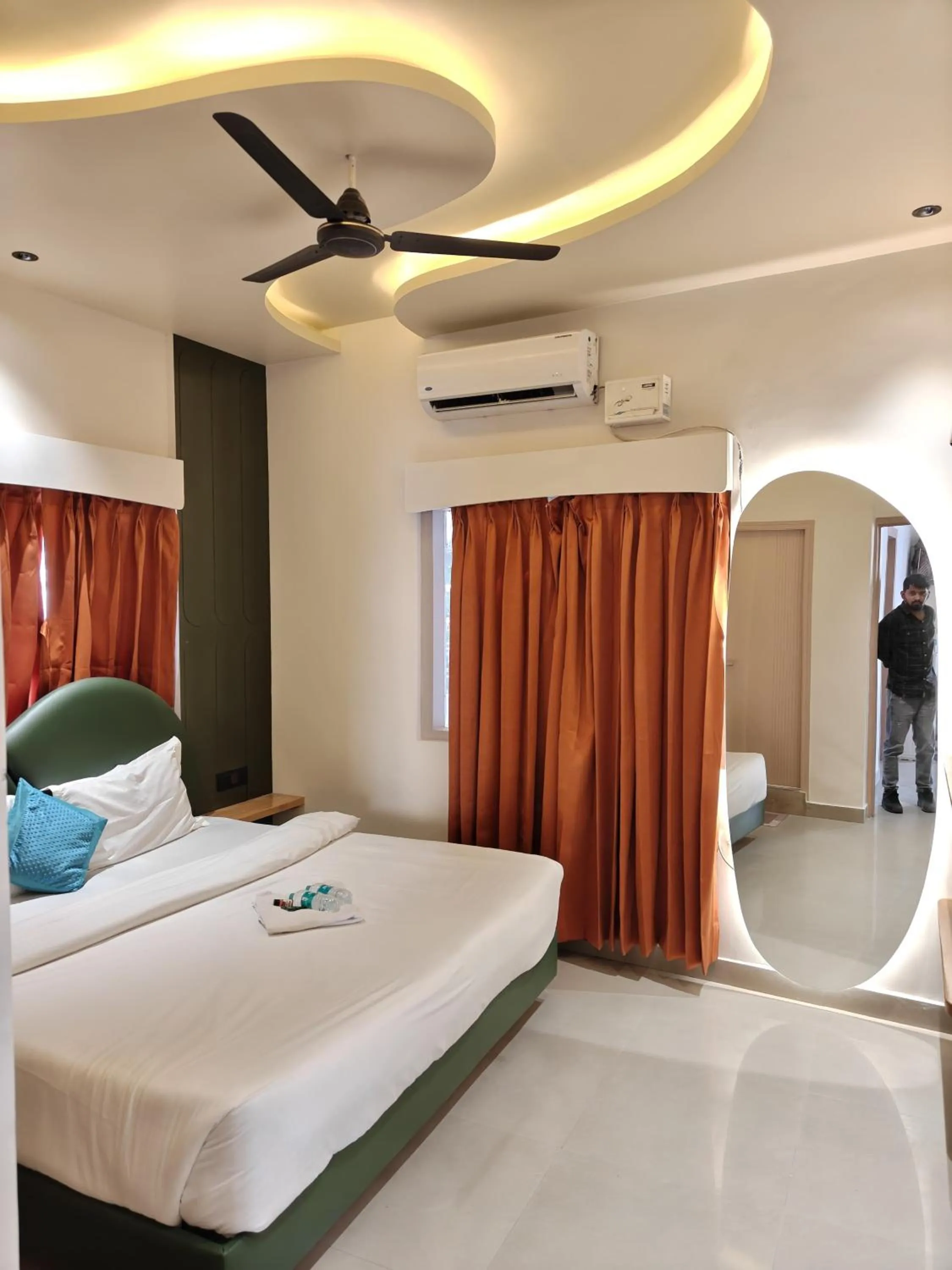 Bed in Spontrail Hostel