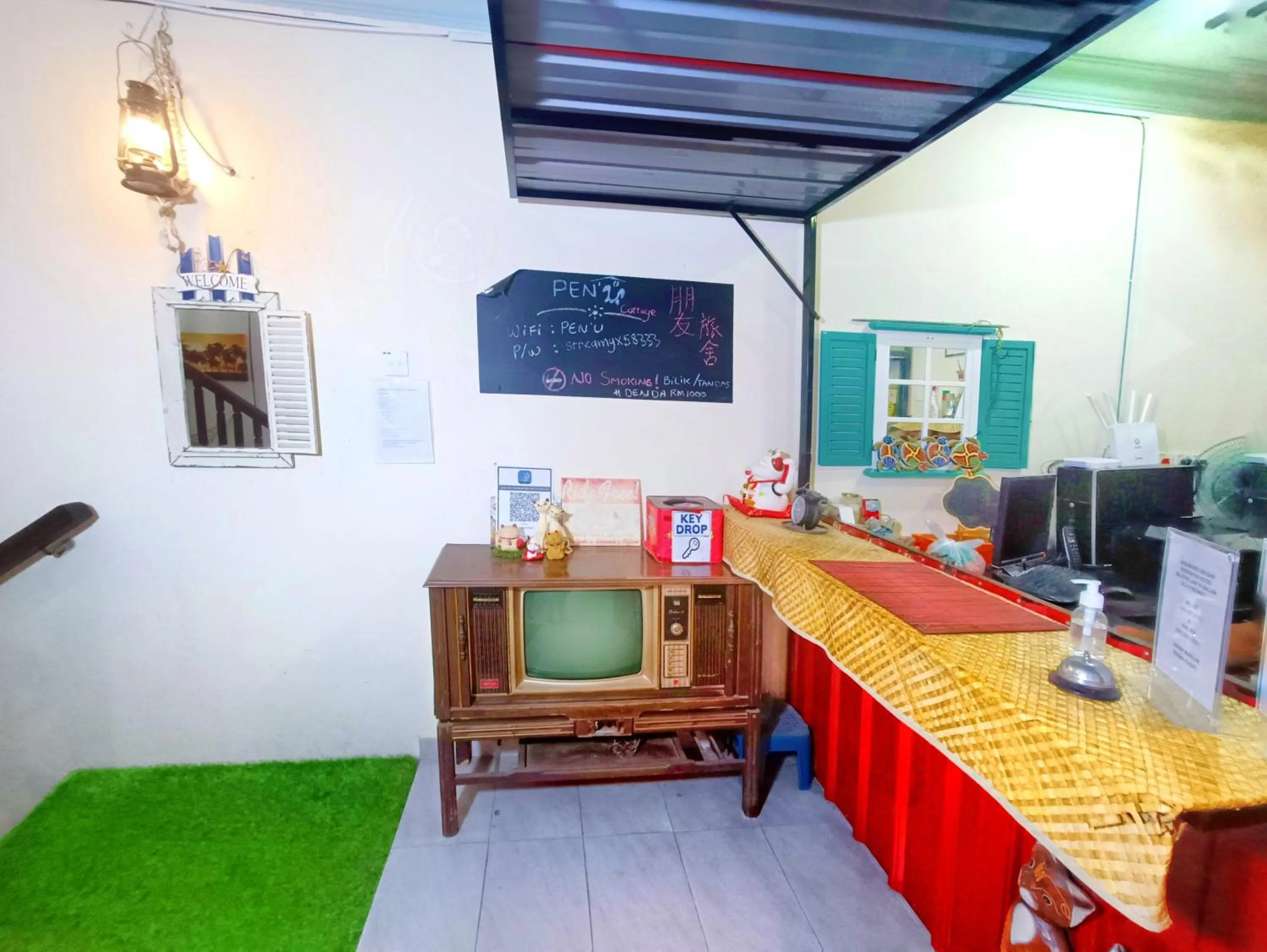 Lobby or reception in Pen'U Cottages by RVH