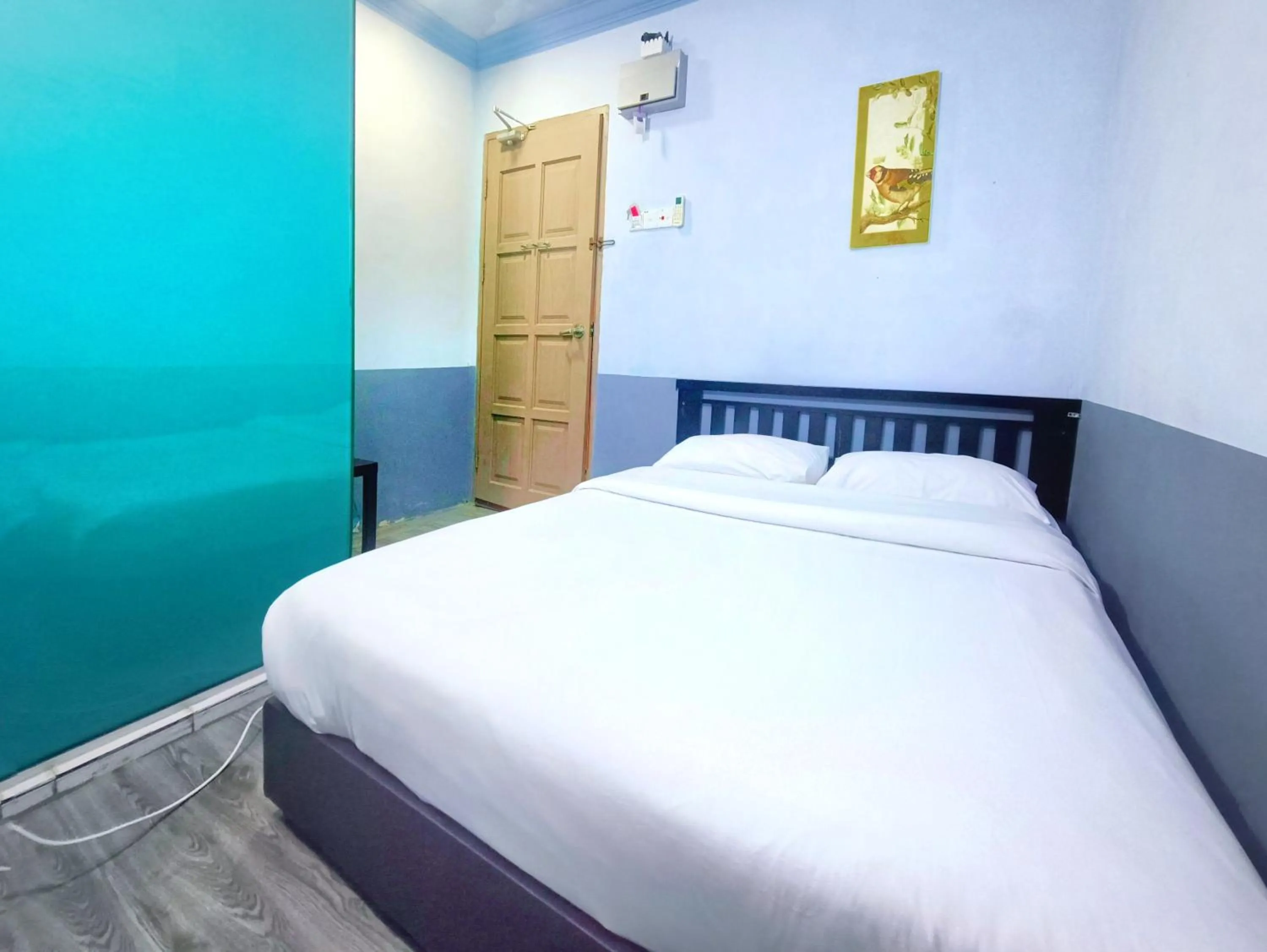 Bed in Pen'U Cottages by RVH