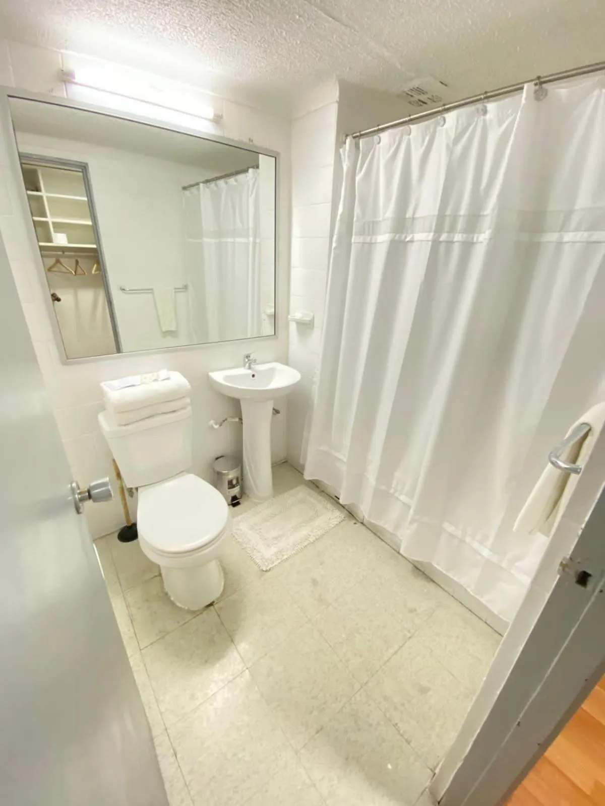 Bathroom in NEW HOTEL CRUZ DEL SUR