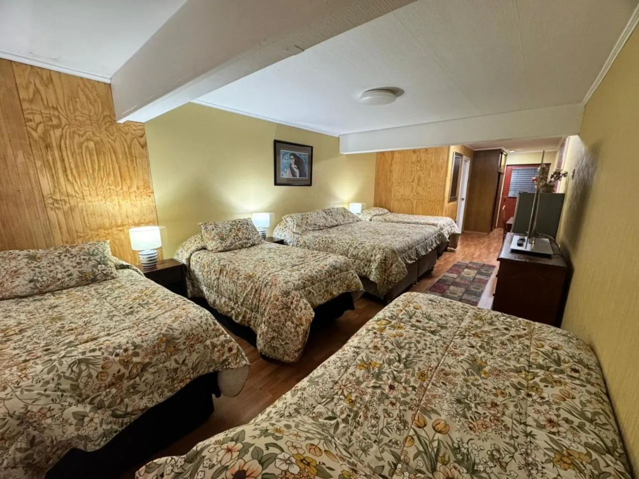 Bed in NEW HOTEL CRUZ DEL SUR