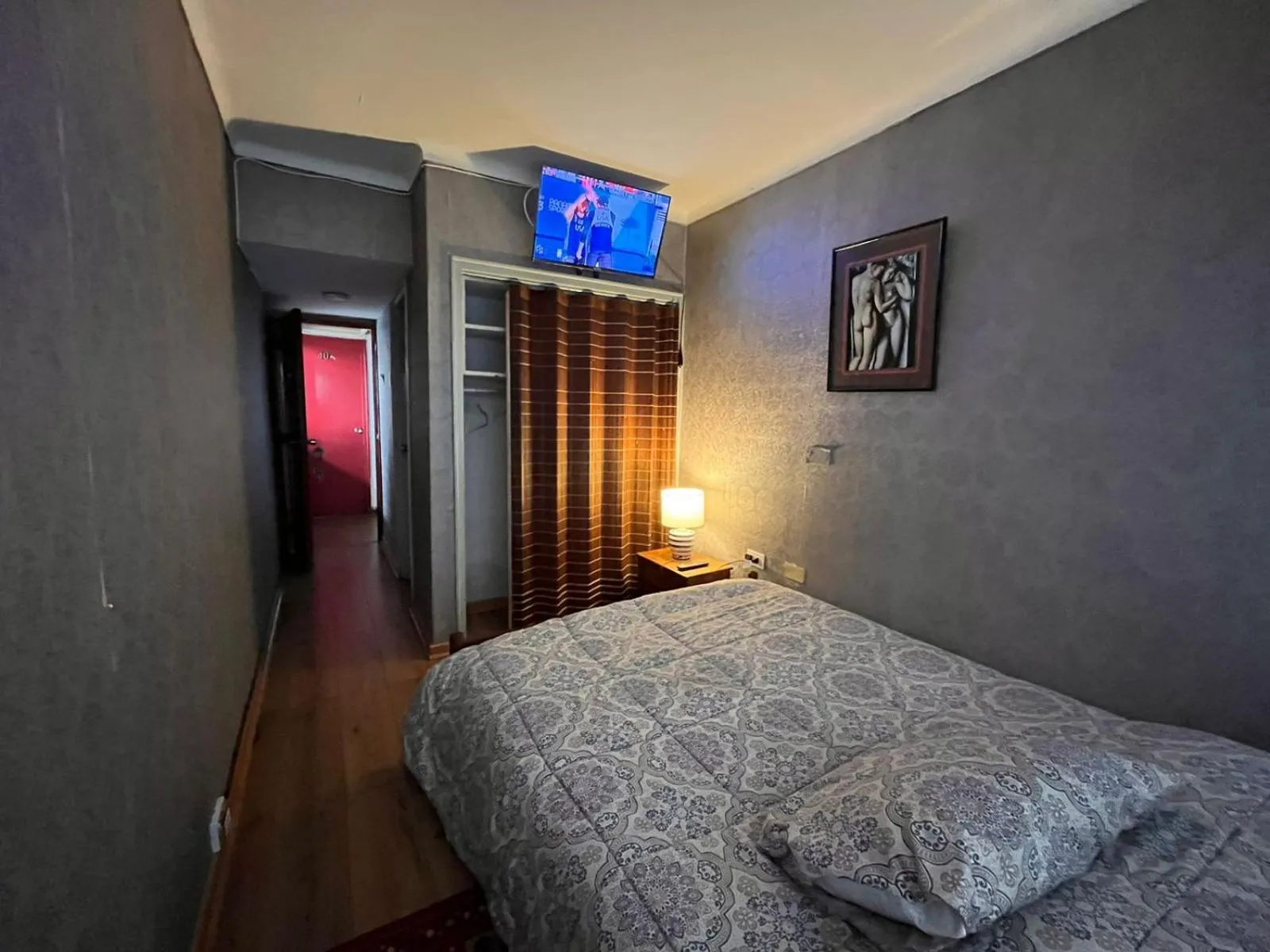 TV and multimedia, Bed in NEW HOTEL CRUZ DEL SUR