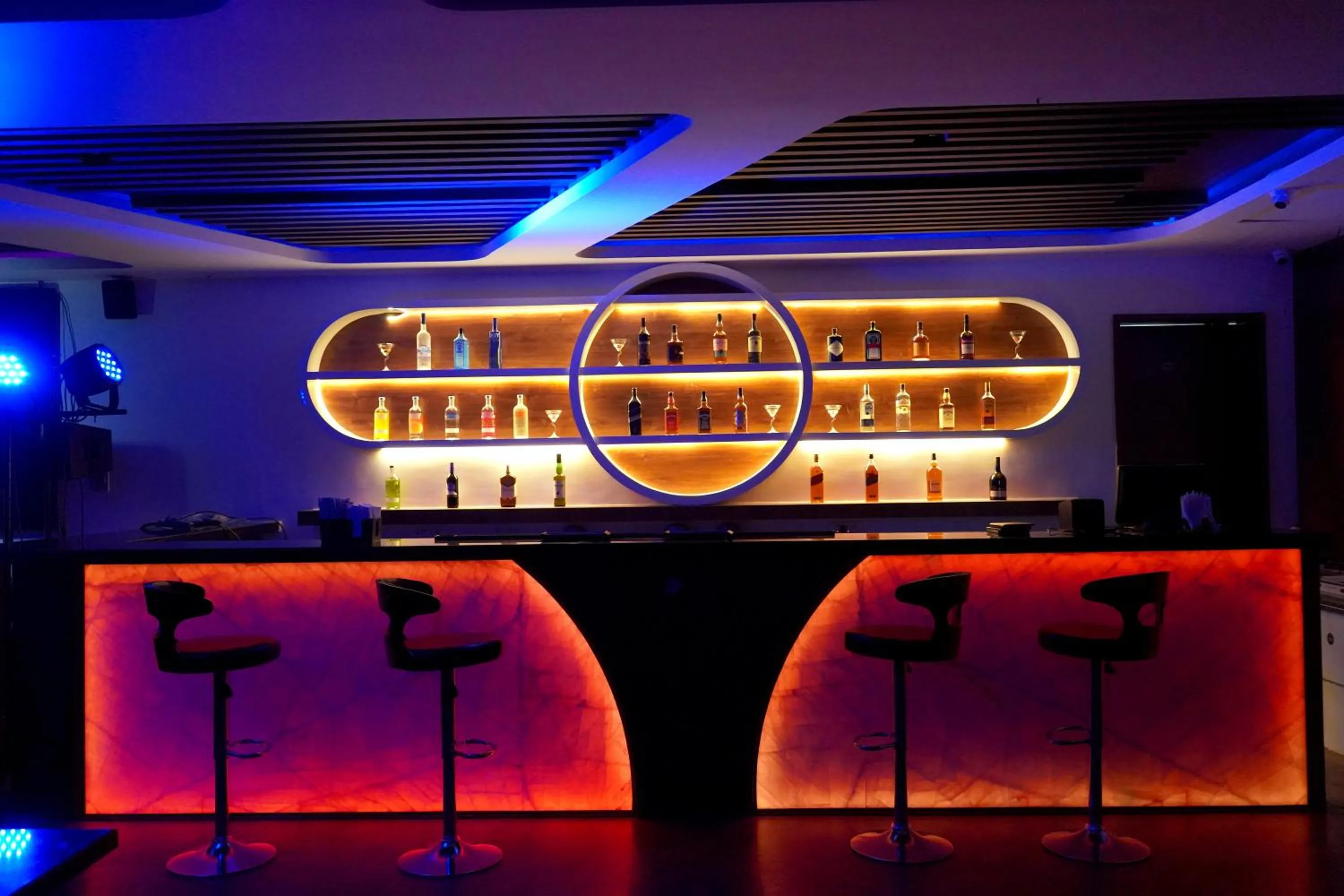 Lounge or bar in HOTEL NIVETHA INN