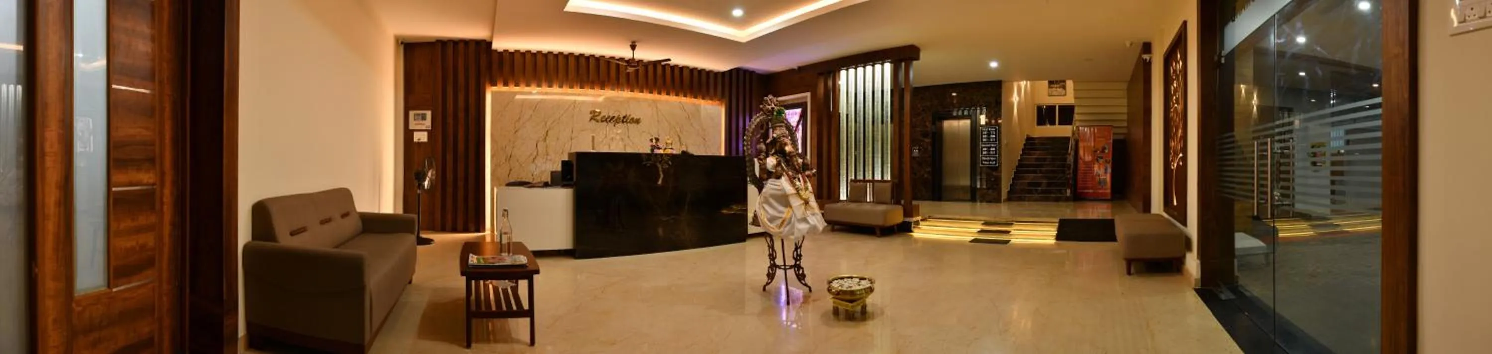 Lobby or reception in HOTEL NIVETHA INN