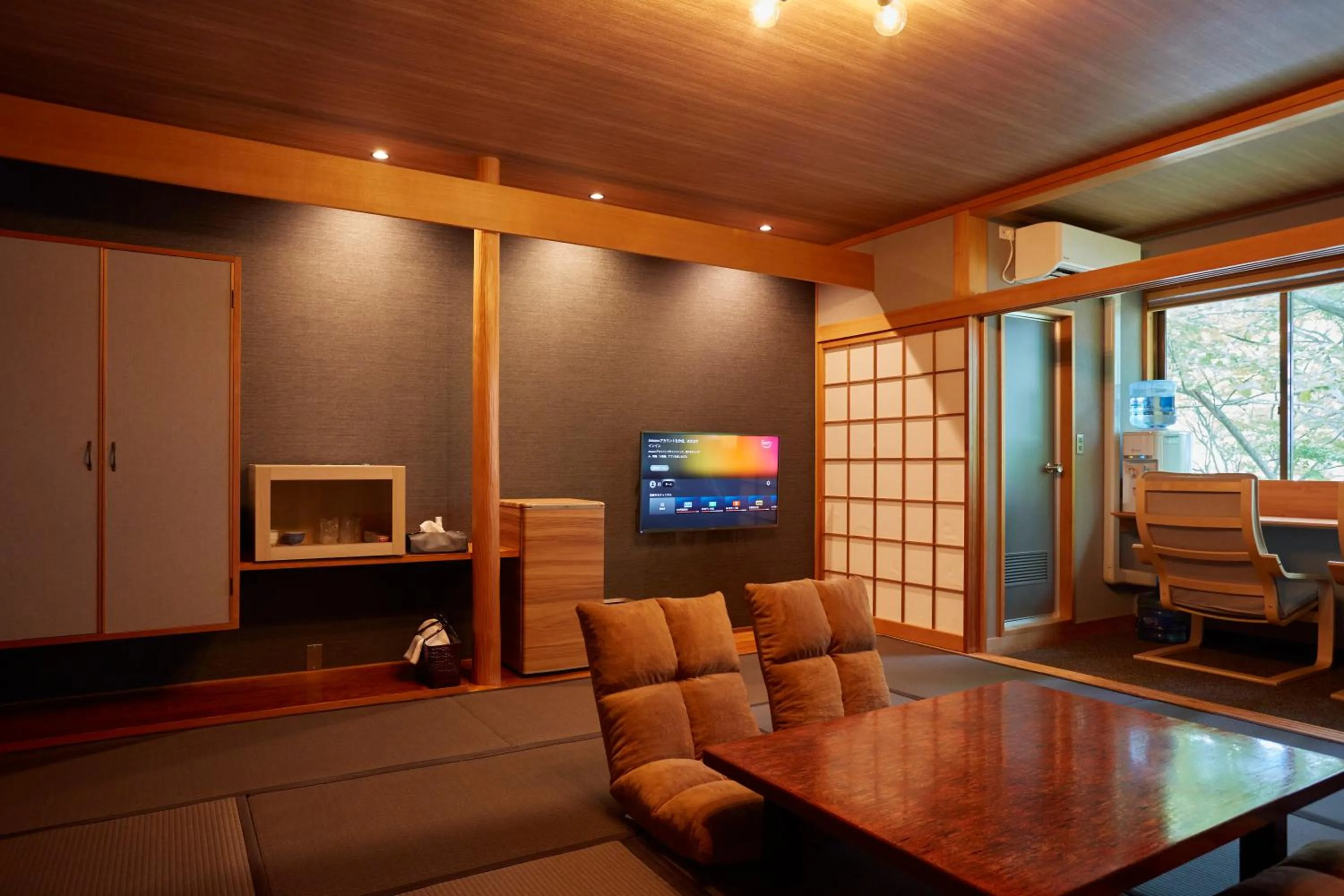 TV and multimedia in Towadakohan Sakura