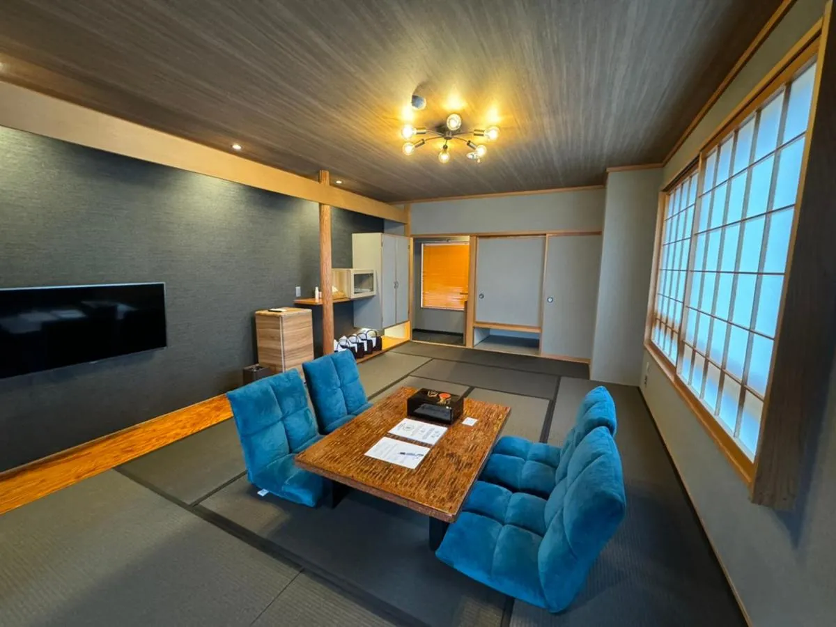 Photo of the whole room in Towadakohan Sakura