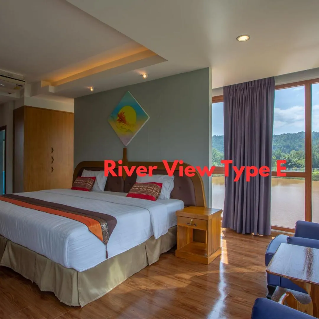 Bed in Nakaburi Sanctuary Resort&Spa