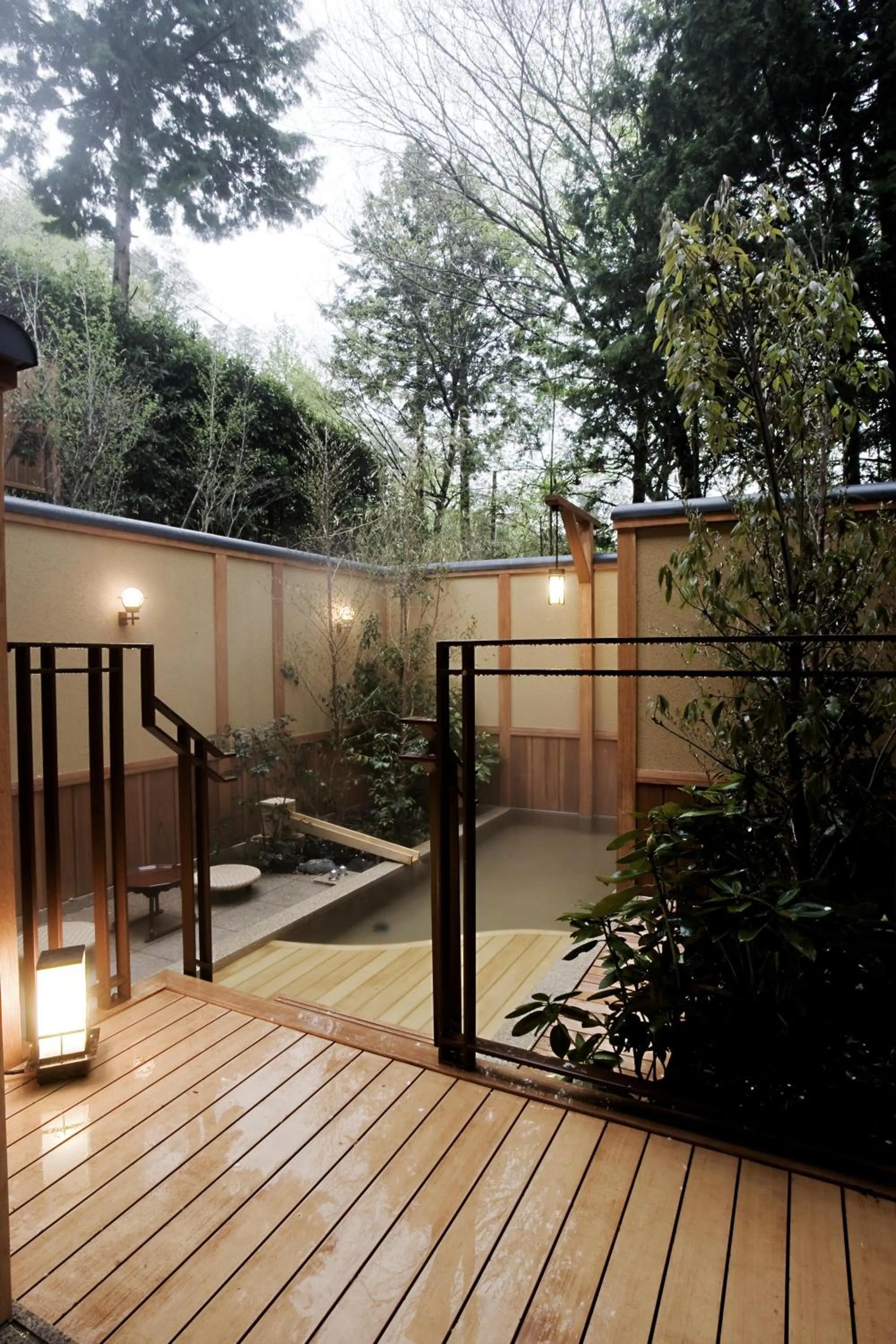 Hot Spring Bath in Hakone Kyuan