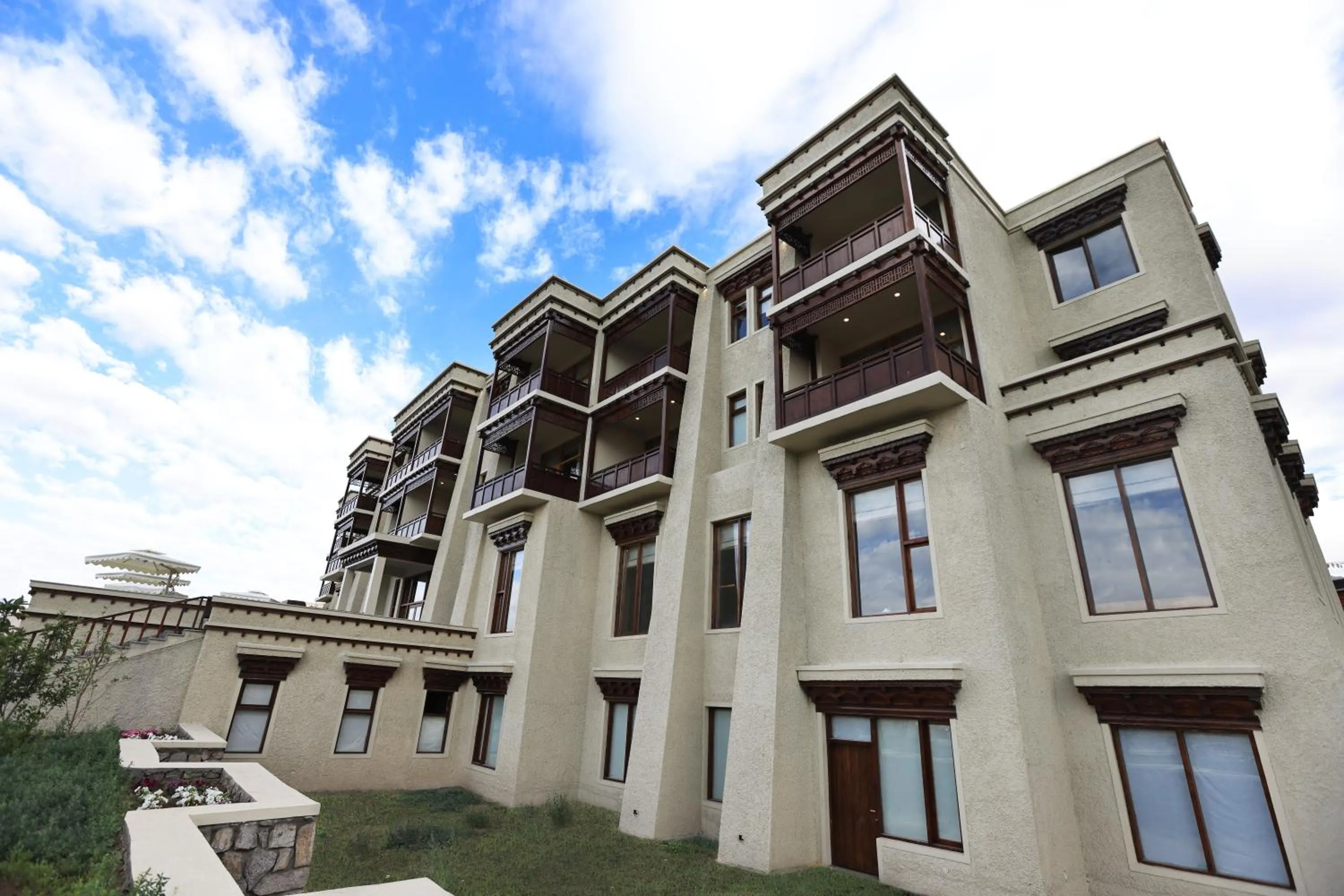 Property building in Hotel Rewa Ladakh