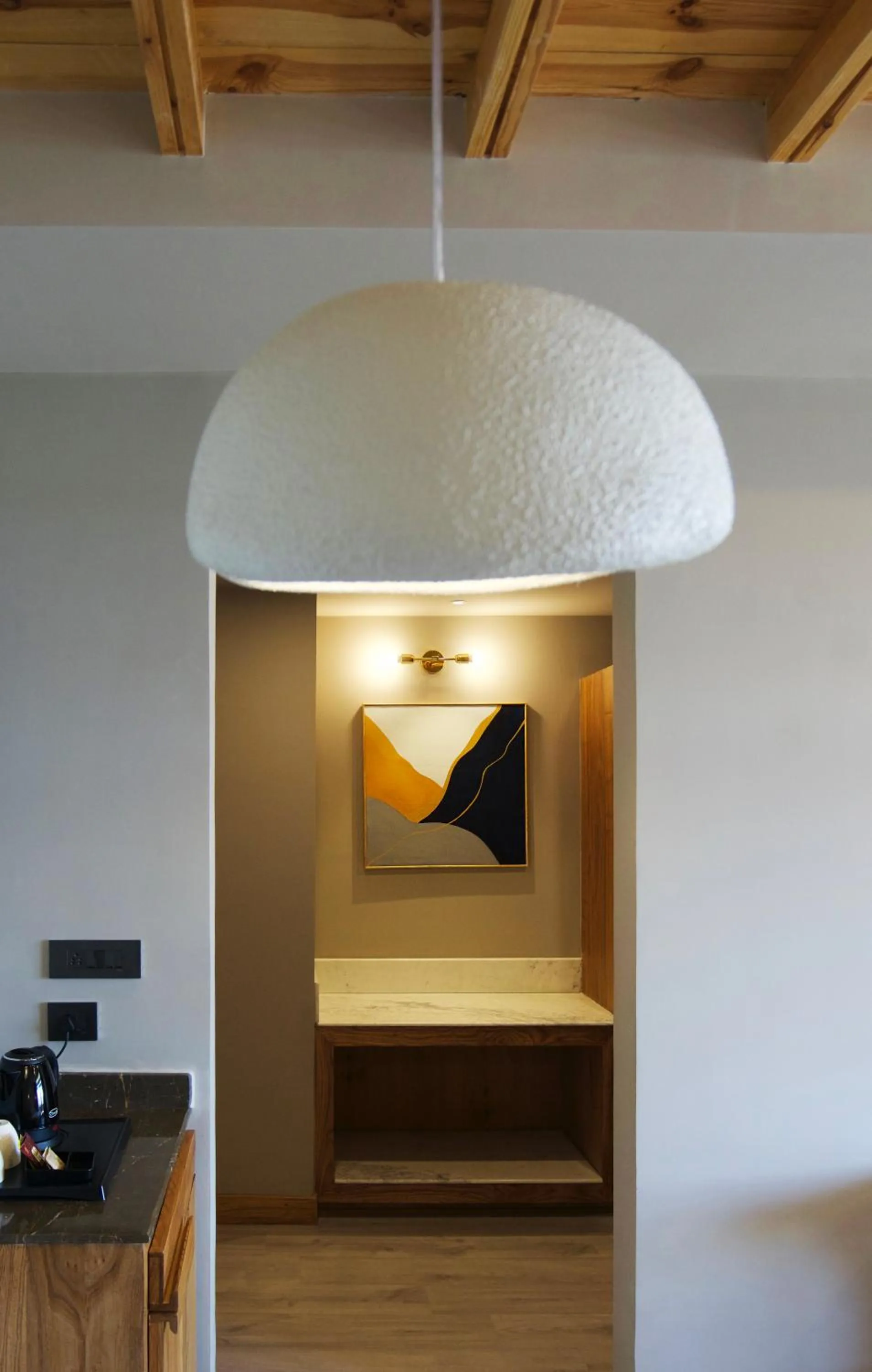 hair dresser in Hotel Rewa Ladakh