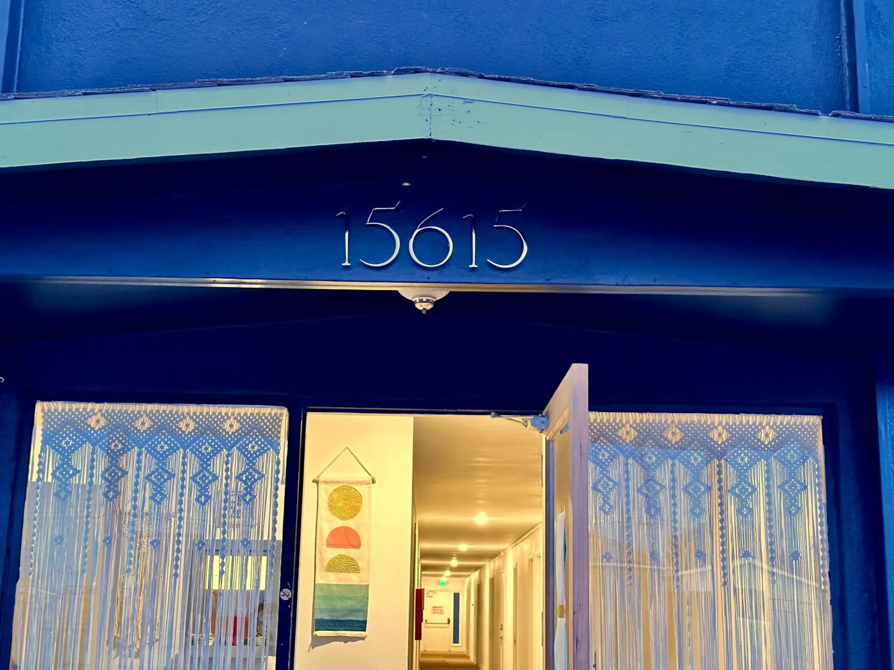 Property building in Sierra Motor Lodge - A Sierra Blue Hotel