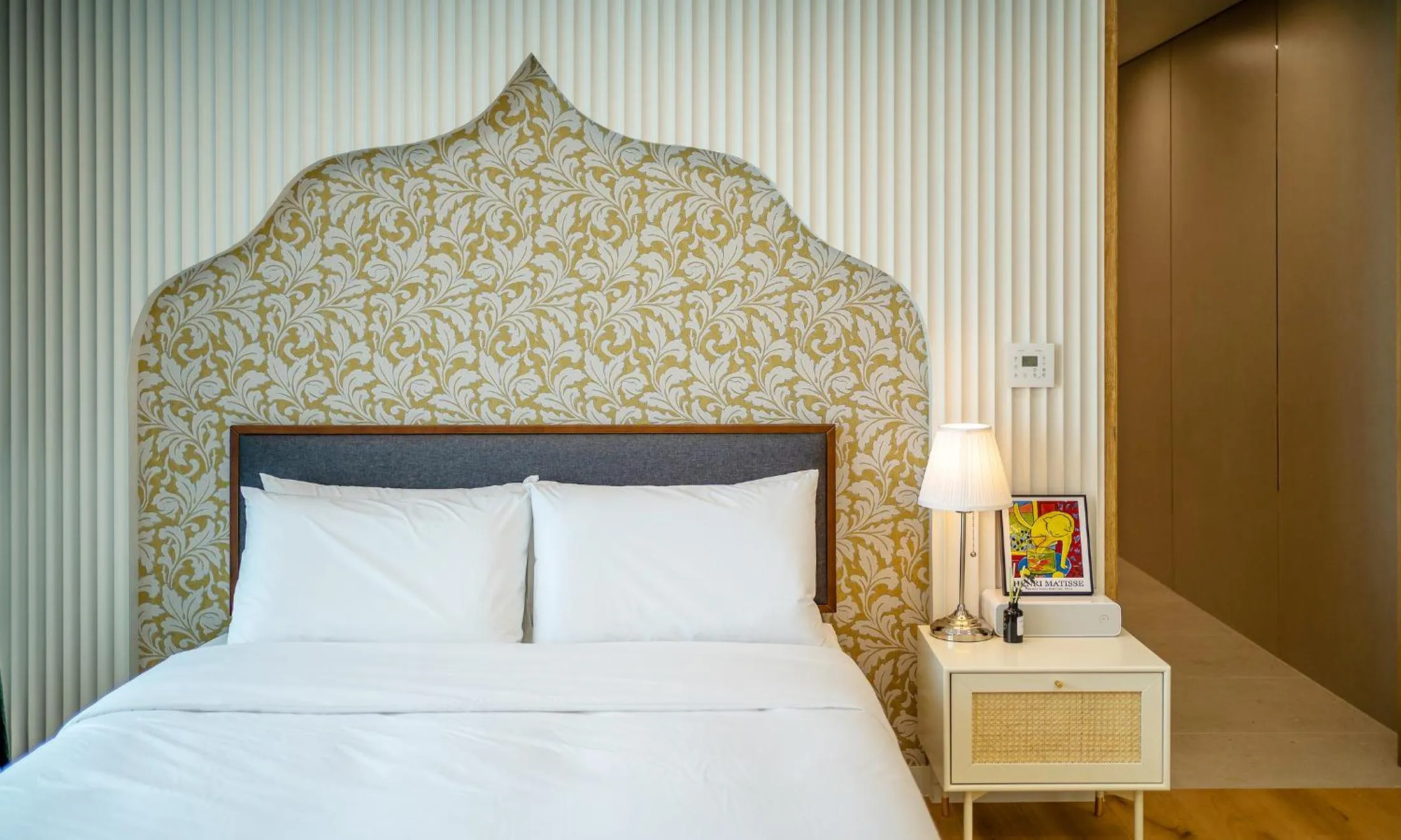 Bed in Busan Station BOOKING THE BAY