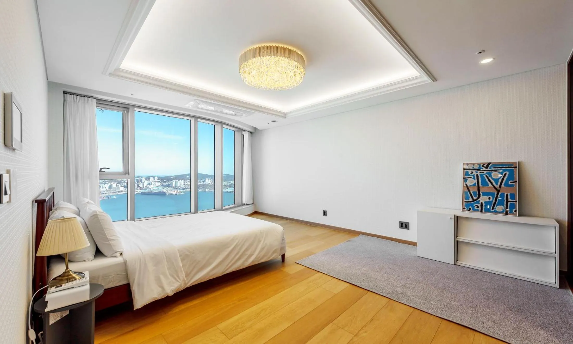 Bed in Busan Station BOOKING THE BAY