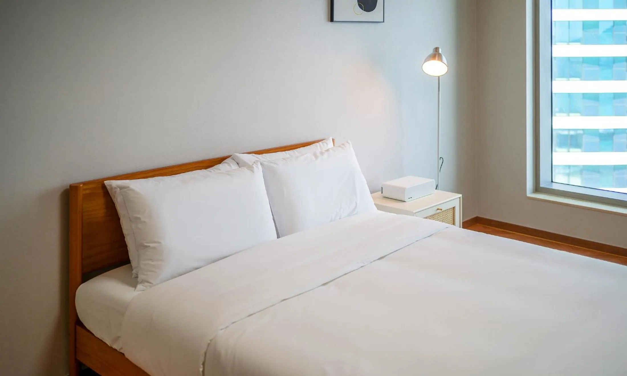 Bed in Busan Station BOOKING THE BAY