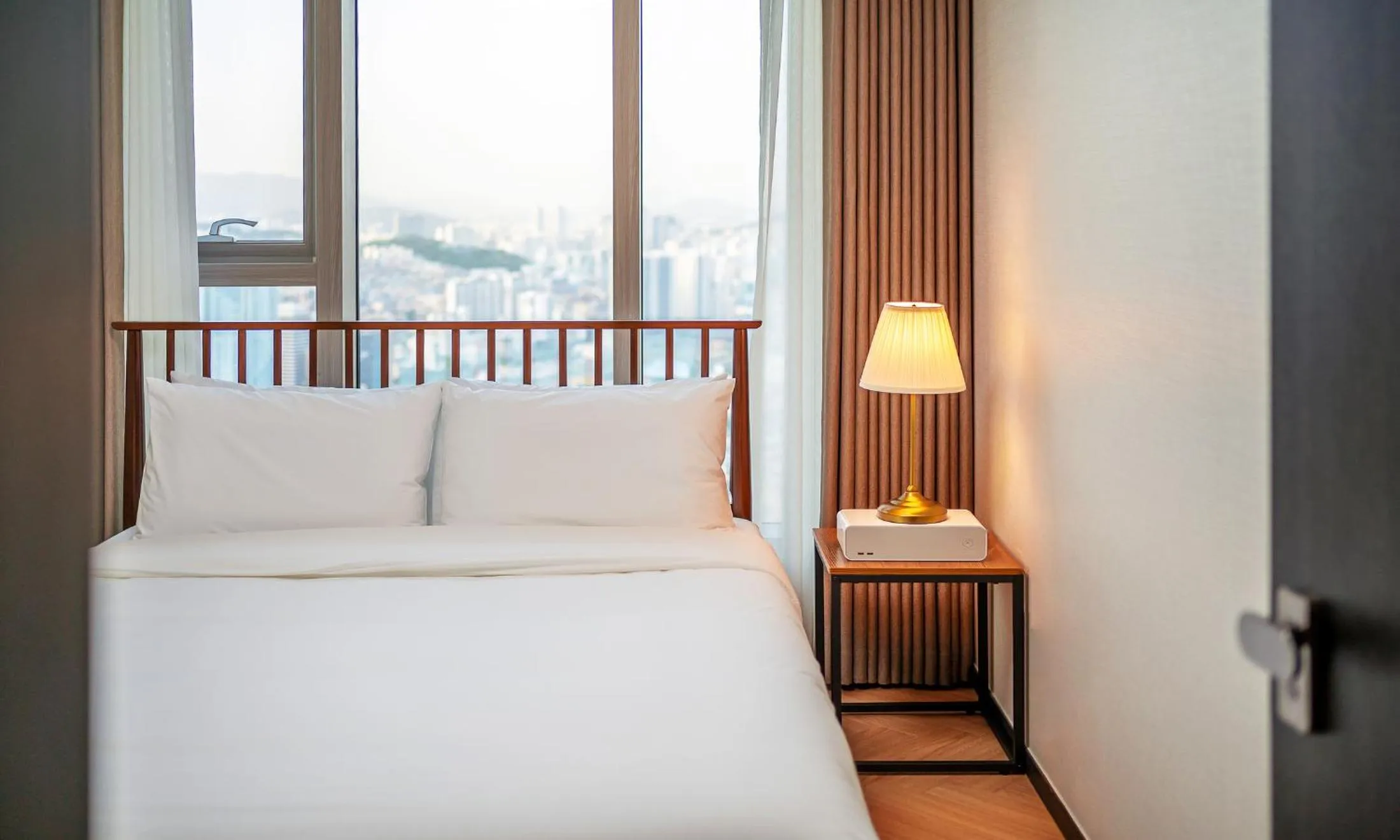 Bed in Busan Station BOOKING THE BAY