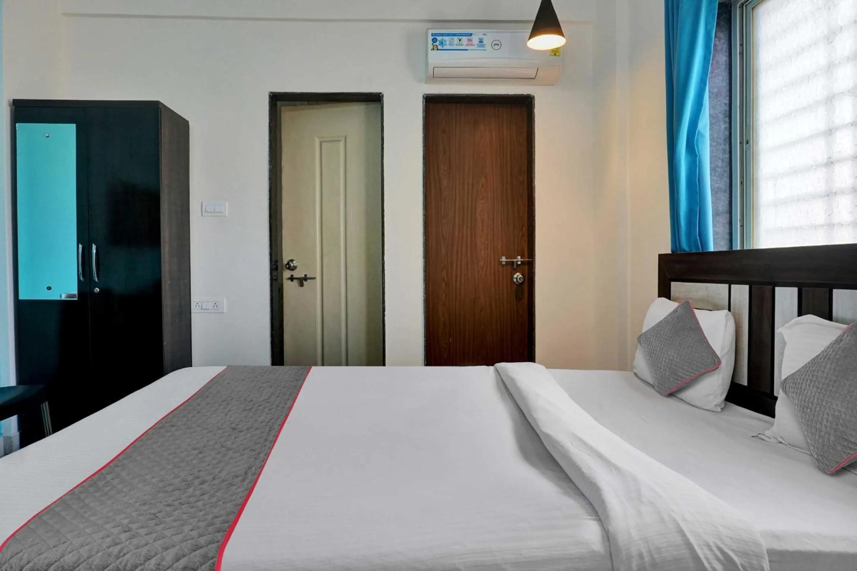 Bedroom, Bed in Super Townhouse Hinjewadi Phase 1