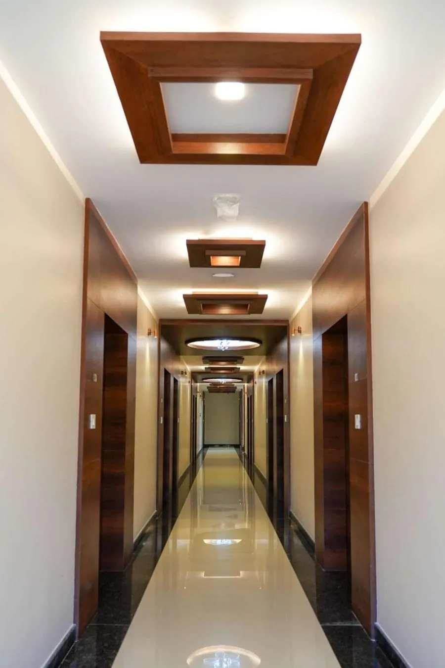 Property building in Sri Krishna Inn - Kempegowda Airport Bangalore