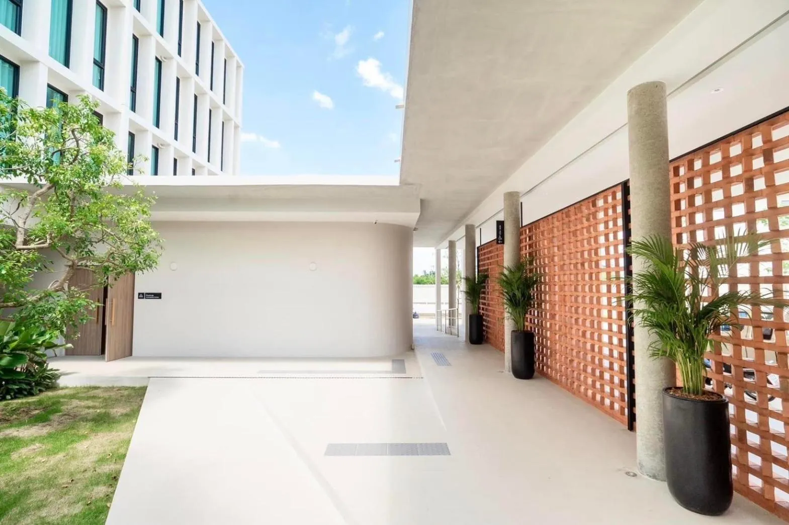 Property building in Pillows boutique hotel