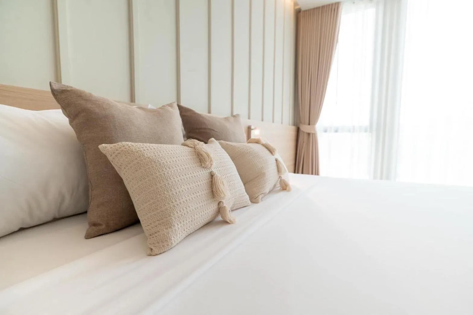 Bed in Pillows boutique hotel