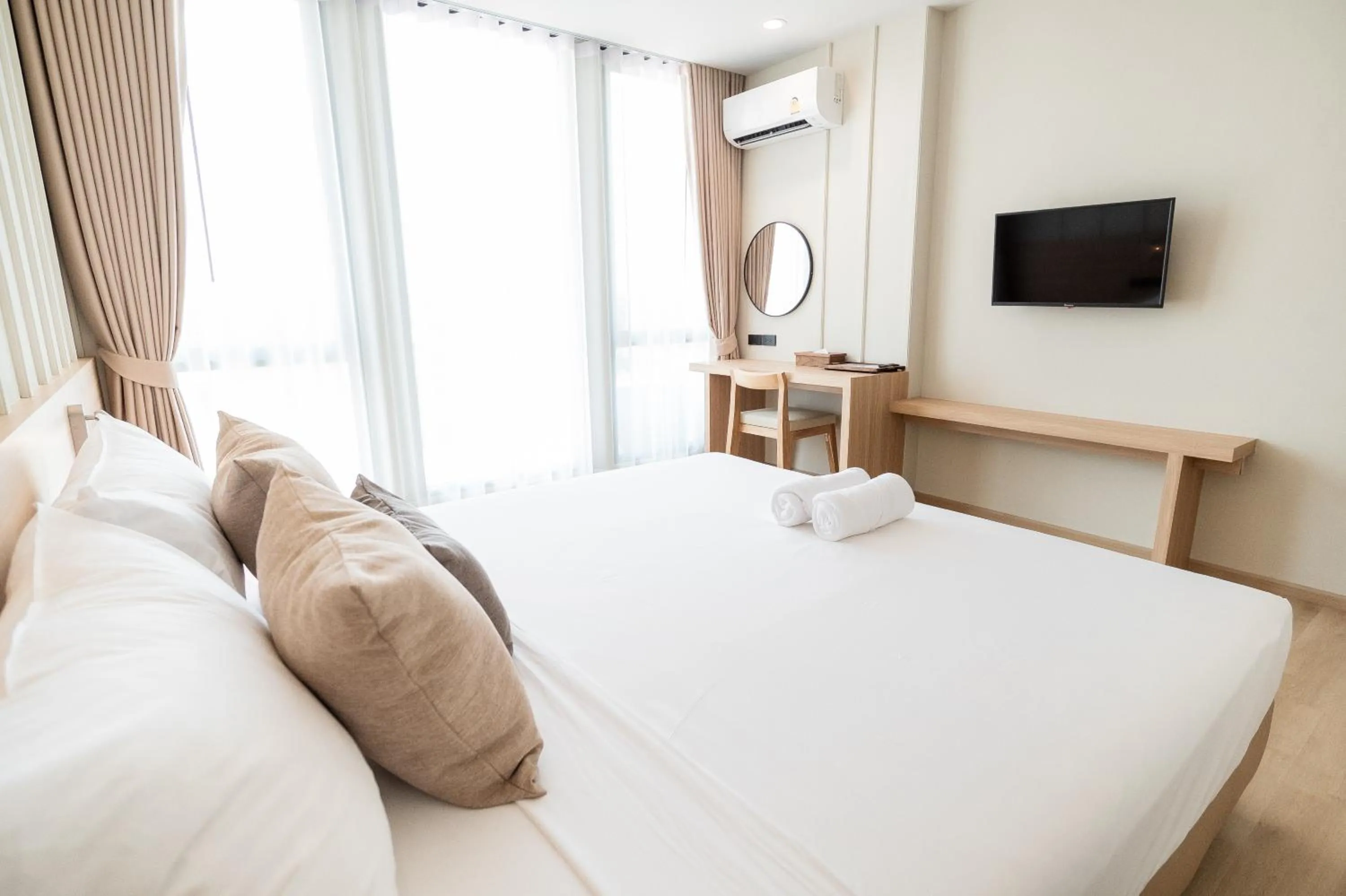 Bed in Pillows boutique hotel