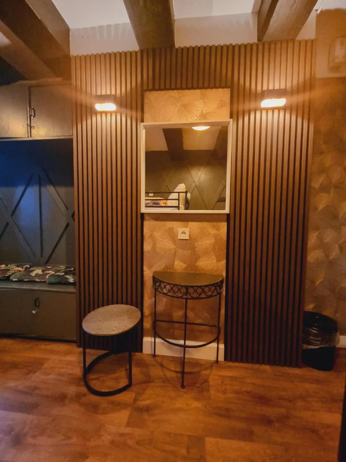 Seating area in International Budget Hostel City Center