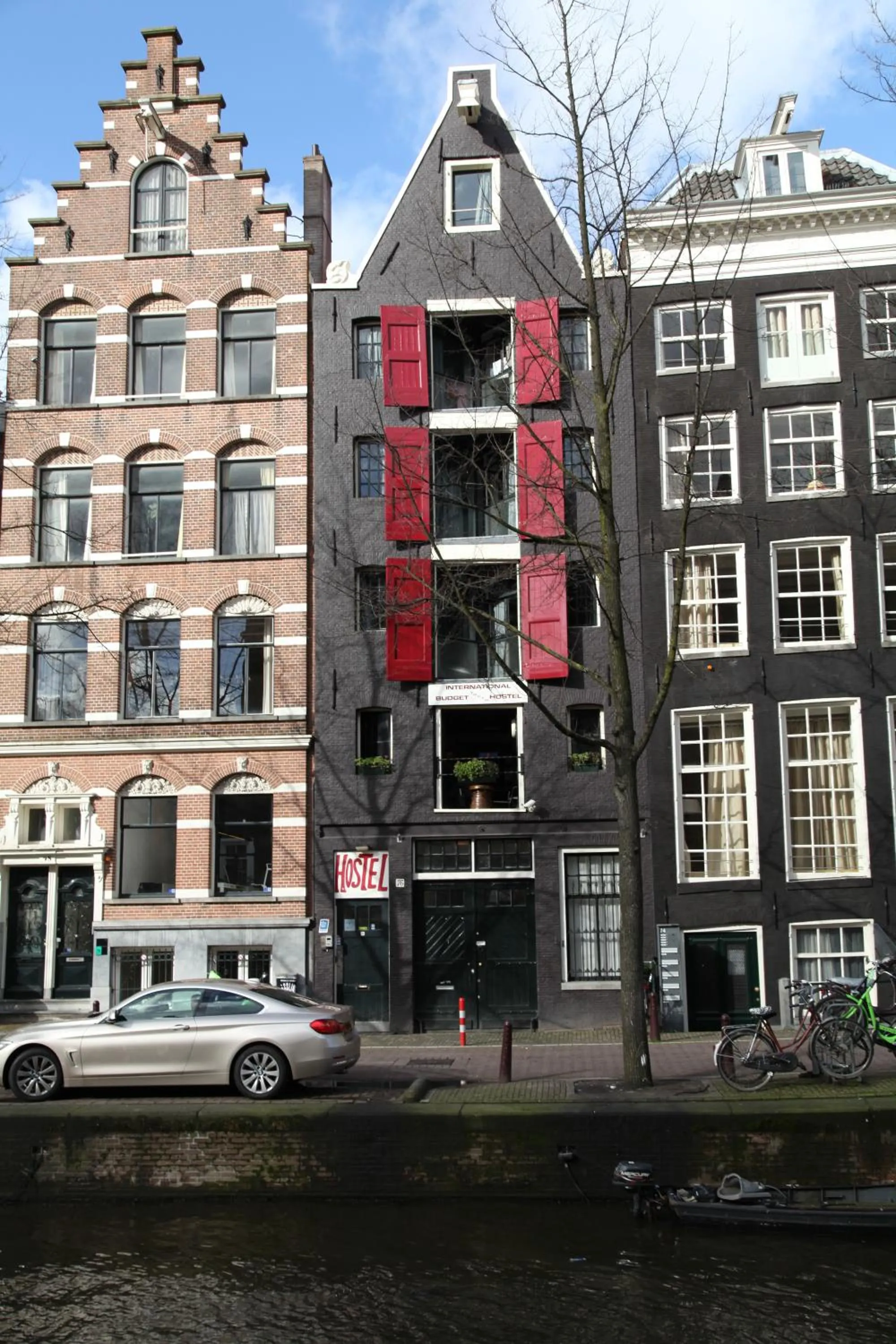 Facade/entrance in International Budget Hostel City Center