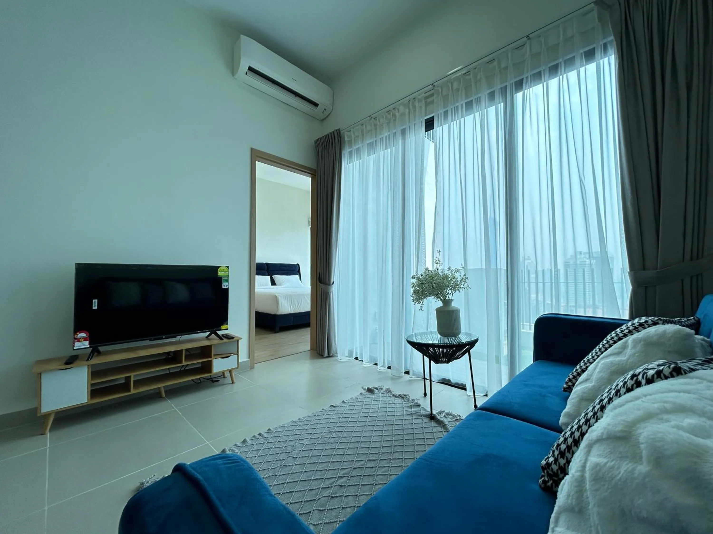 TV and multimedia in LUXE Infinitum KLCC by WSD