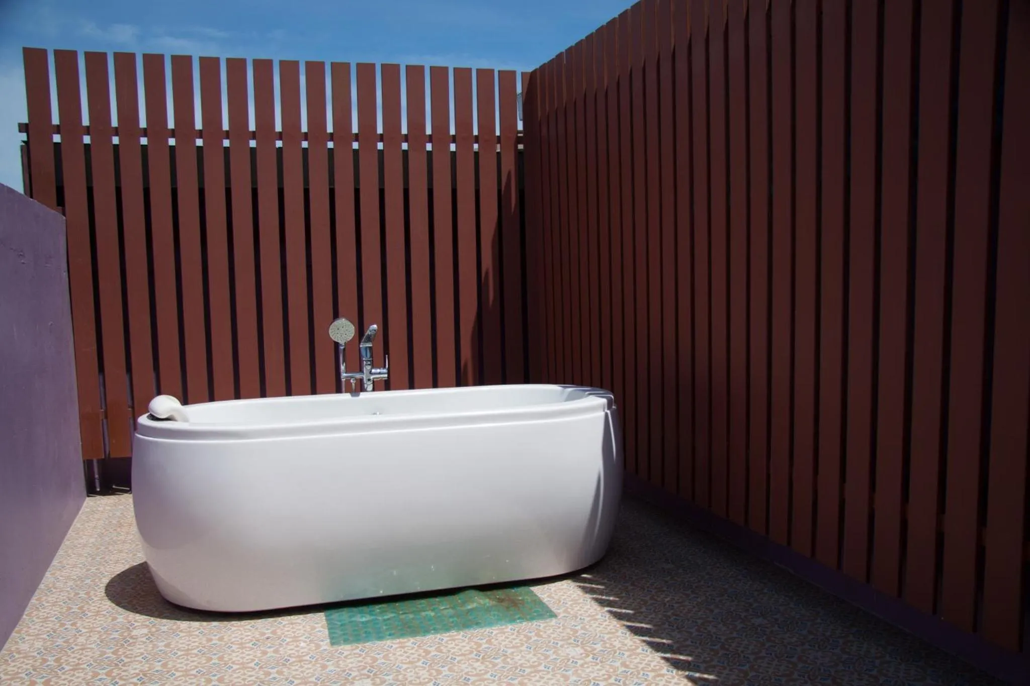 Behind The Scene Hotel Club @ Samui