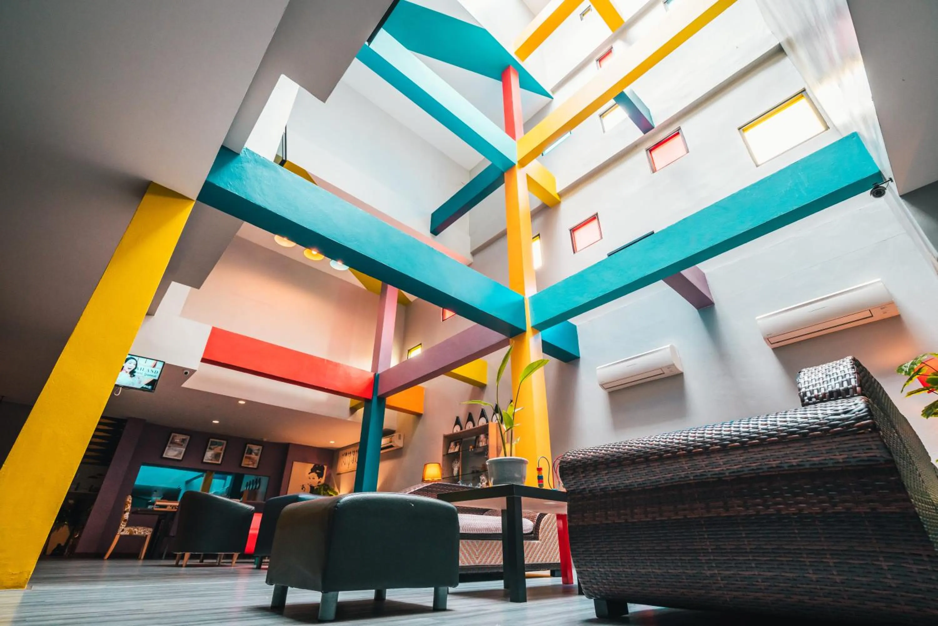 Behind The Scene Hotel Club @ Samui