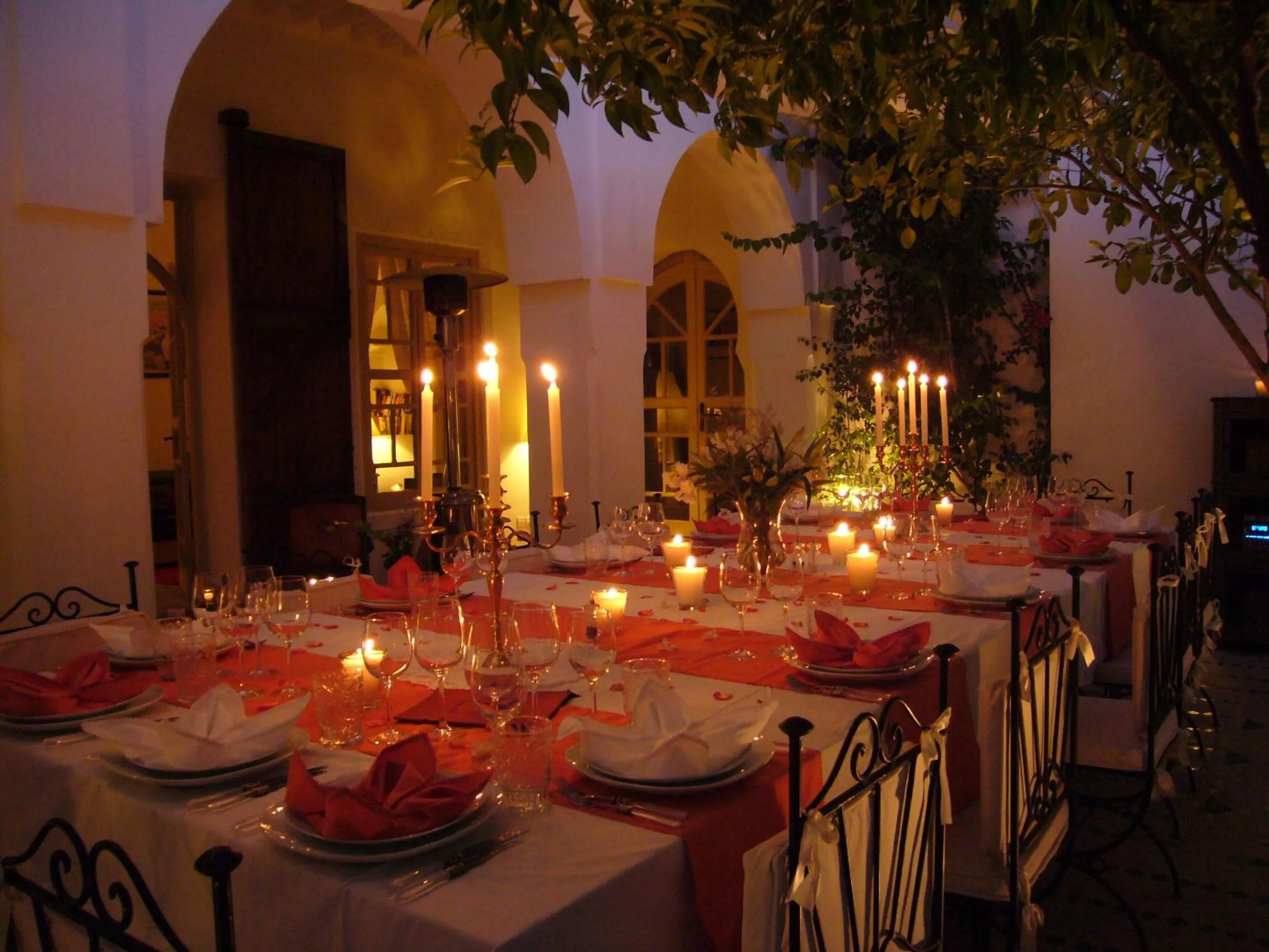 Restaurant/places to eat in Riad Clémentine