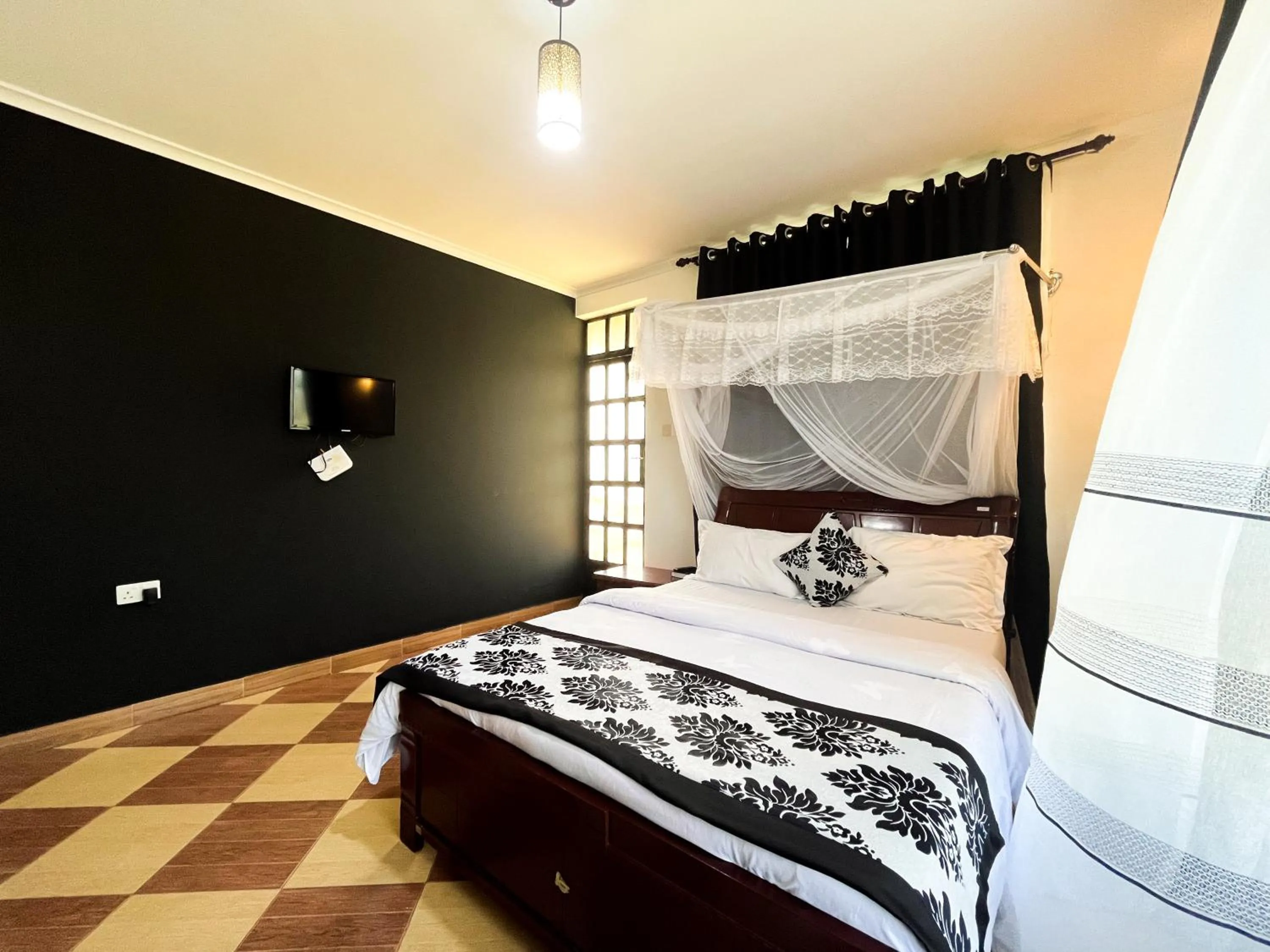 Bedroom, Bed in Njiro Climax