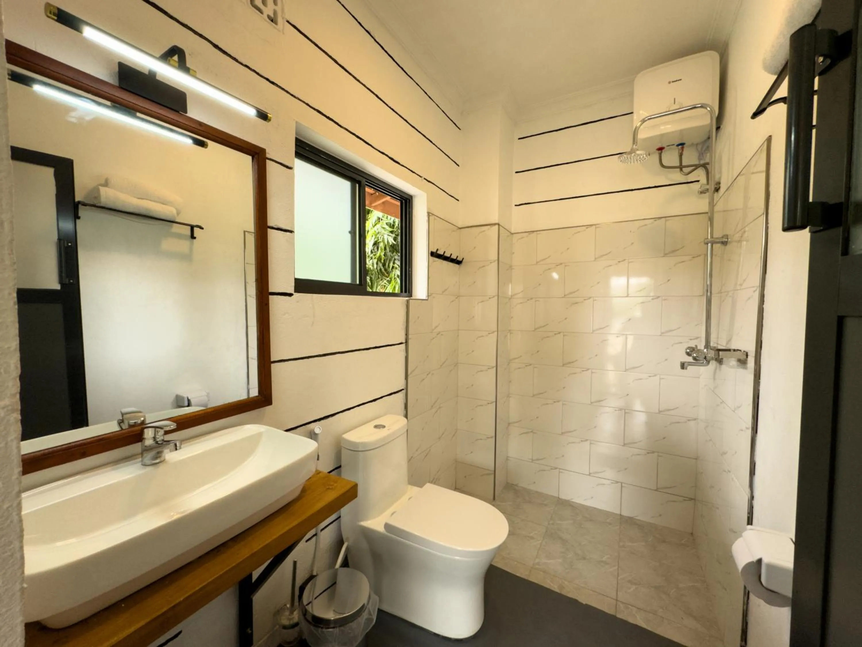 Shower in Njiro Climax