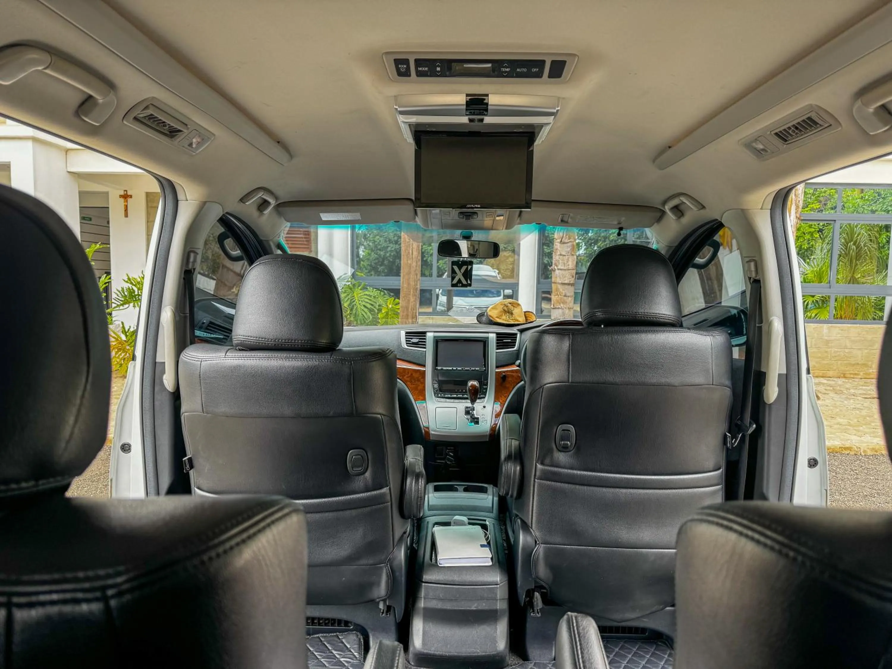 shuttle in Njiro Climax